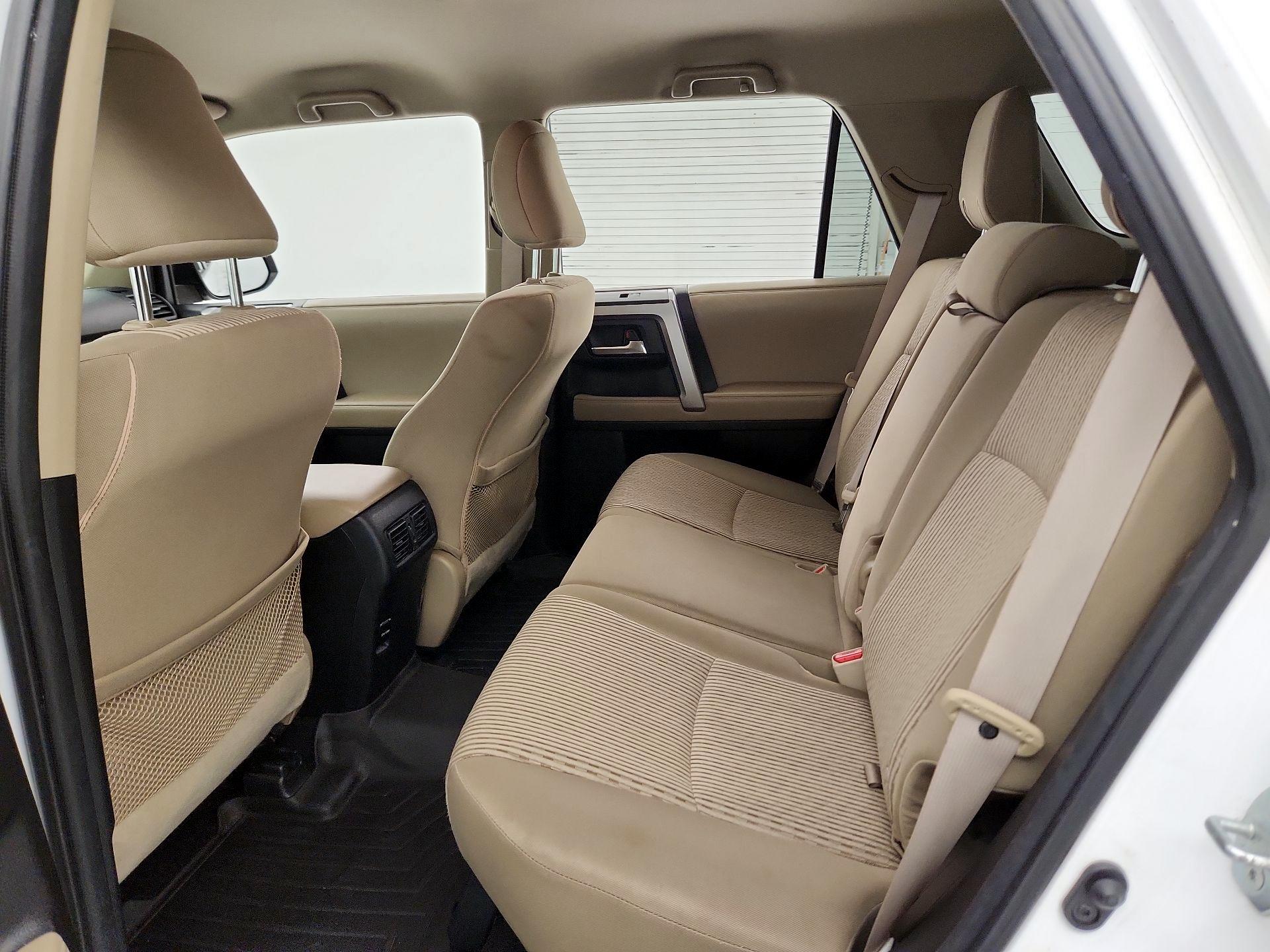 Thumbnail: 2016 Toyota 4Runner - 20