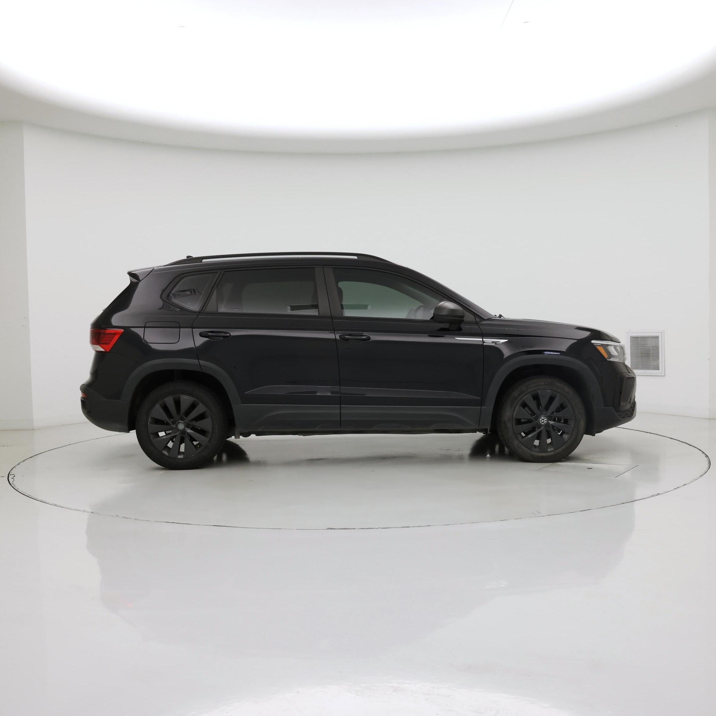Thumbnail: 2022 Volkswagen Taos - 7