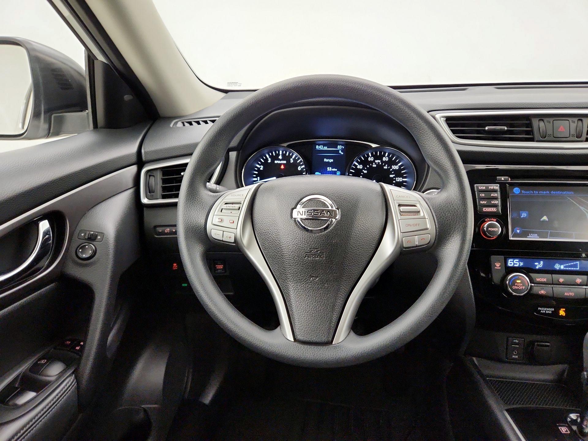 Thumbnail: 2016 Nissan Rogue - 10