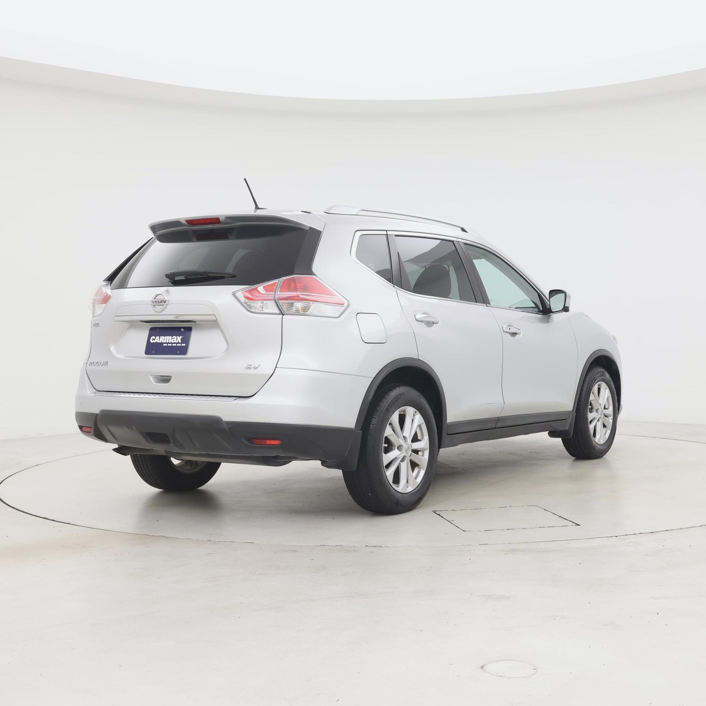 Thumbnail: 2016 Nissan Rogue - 8