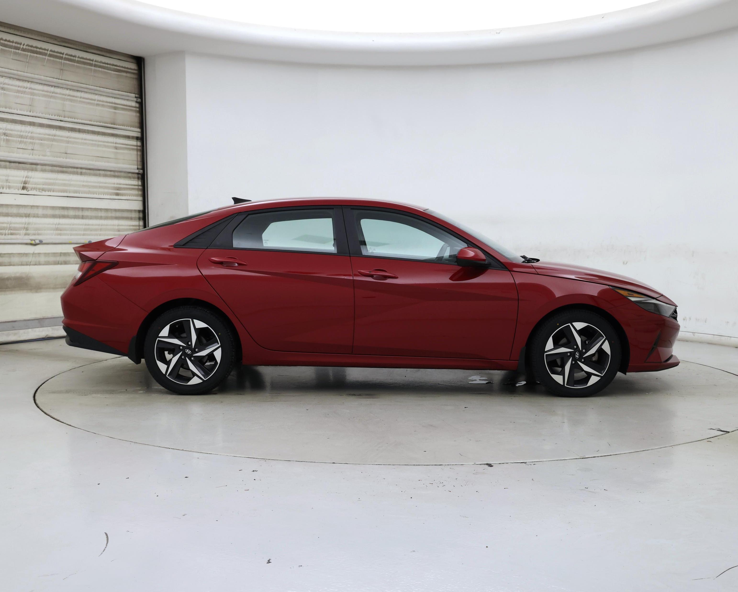 Thumbnail: 2023 Hyundai Elantra - 7