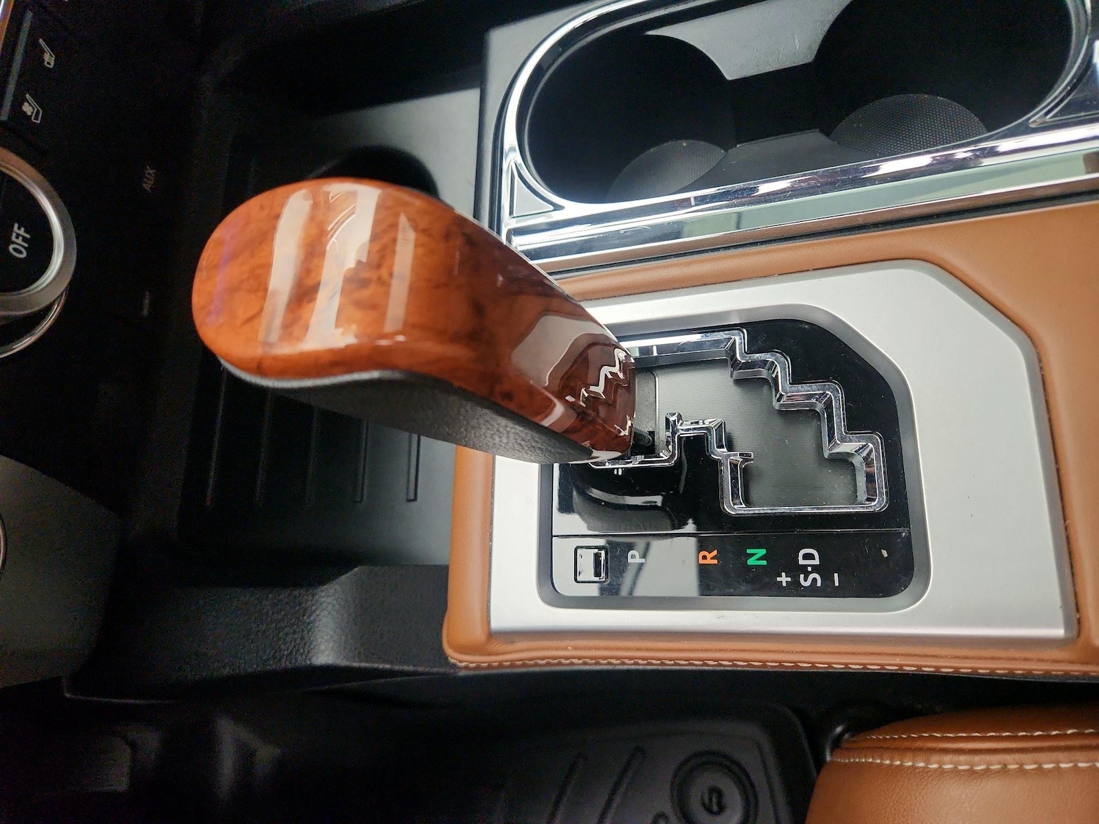2019 Toyota Tundra 1794 Edition - Photo 19