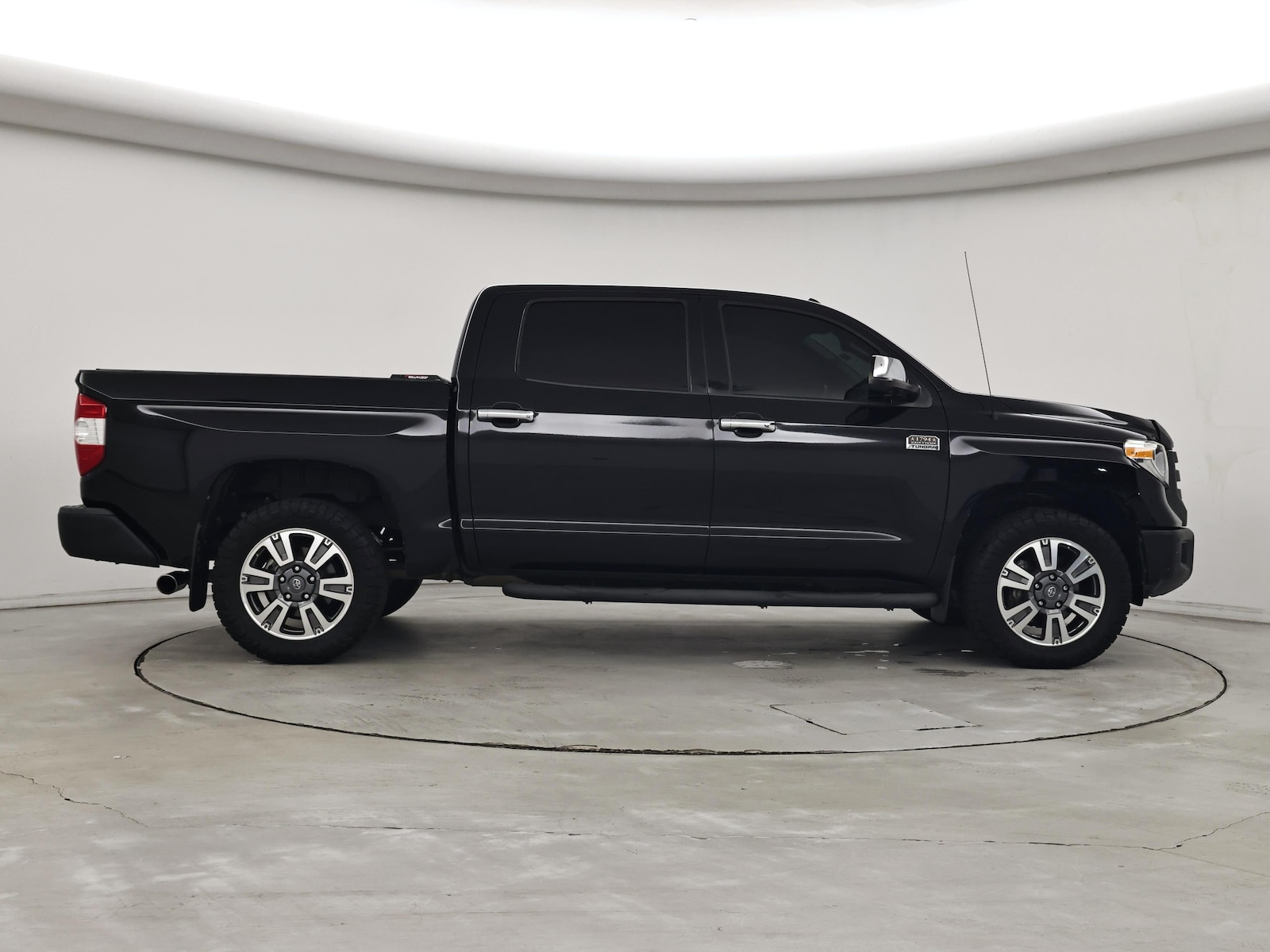 2019 Toyota Tundra 1794 Edition - Photo 8
