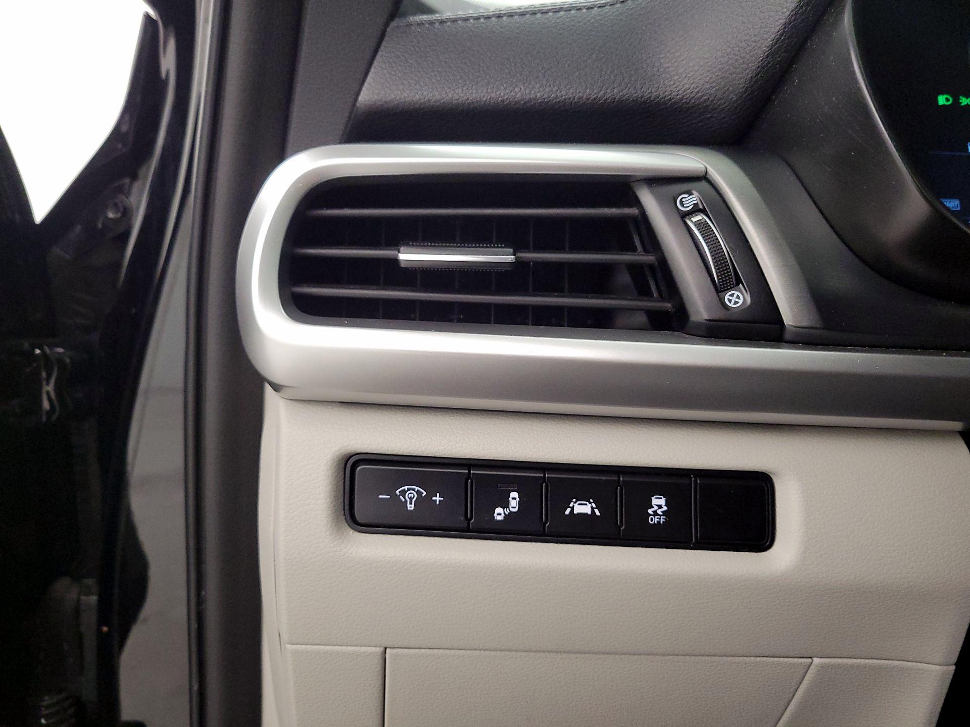 Thumbnail: 2020 Kia Telluride - 13