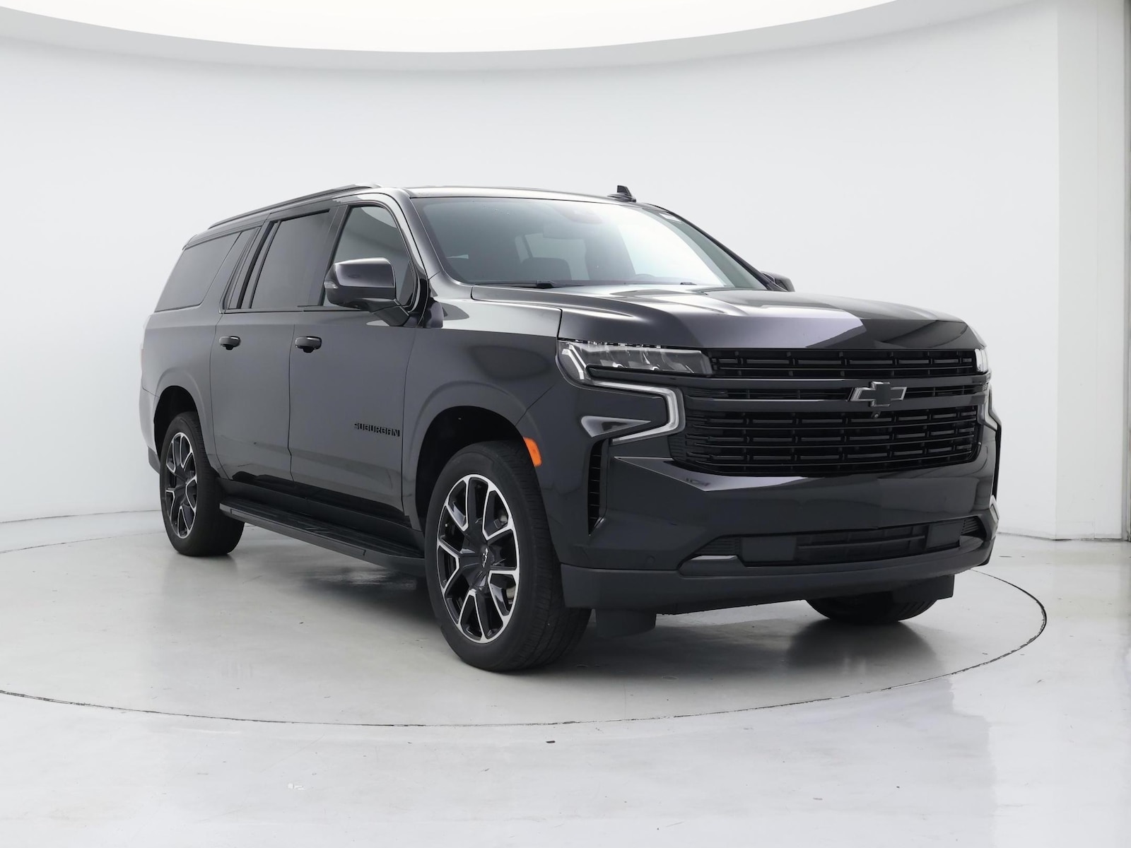 2023 Chevrolet Suburban RST - Photo 2