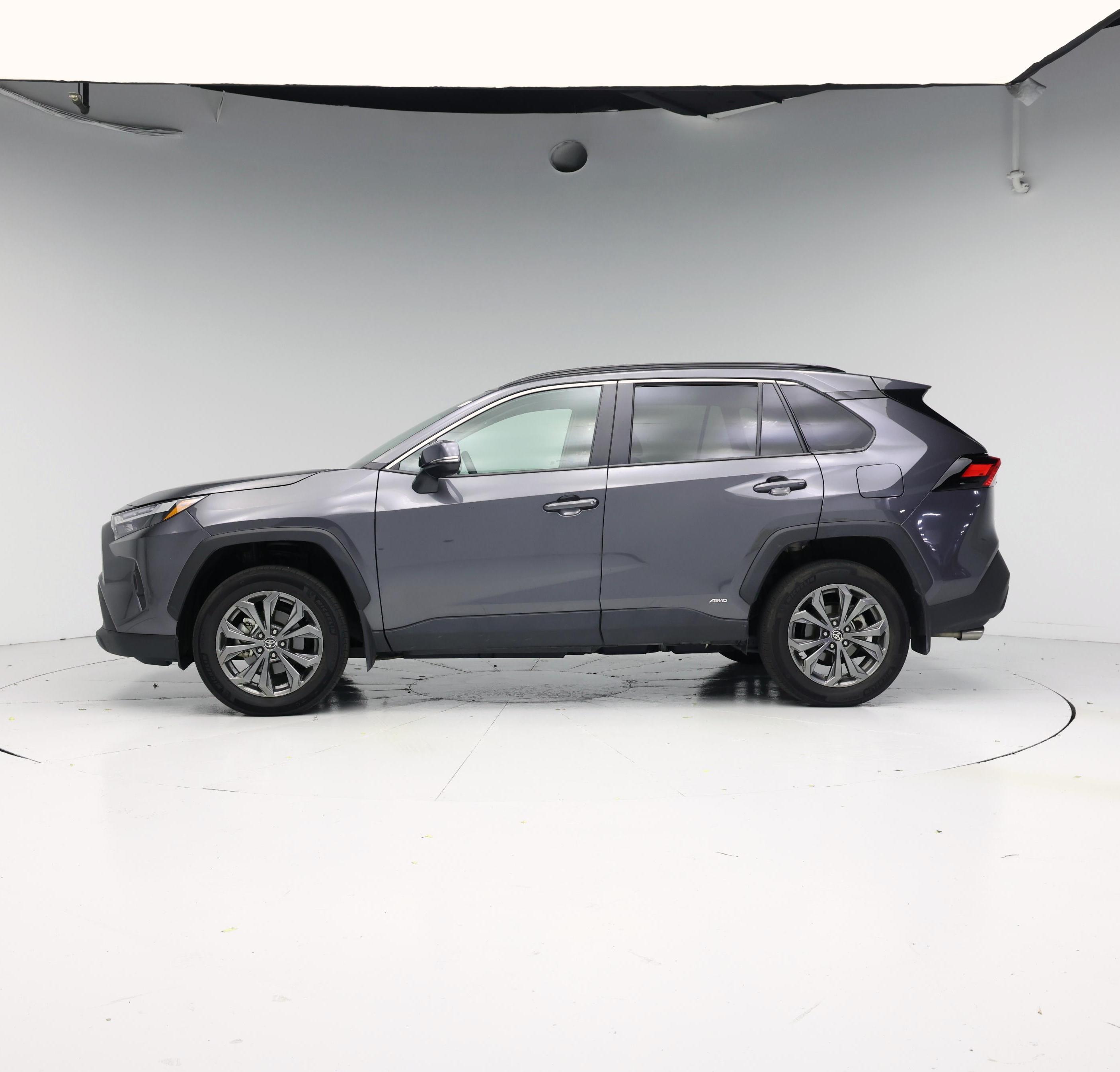 Thumbnail: 2024 Toyota RAV4 - 3
