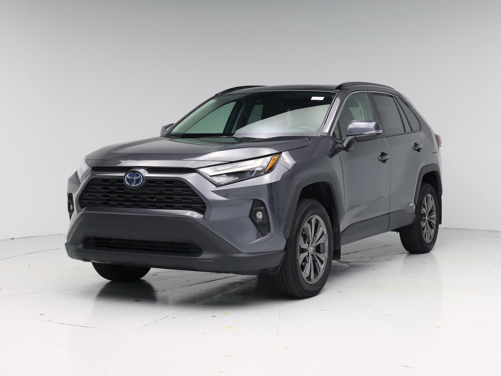 2024 Toyota RAV4 XLE Premium - Photo 5