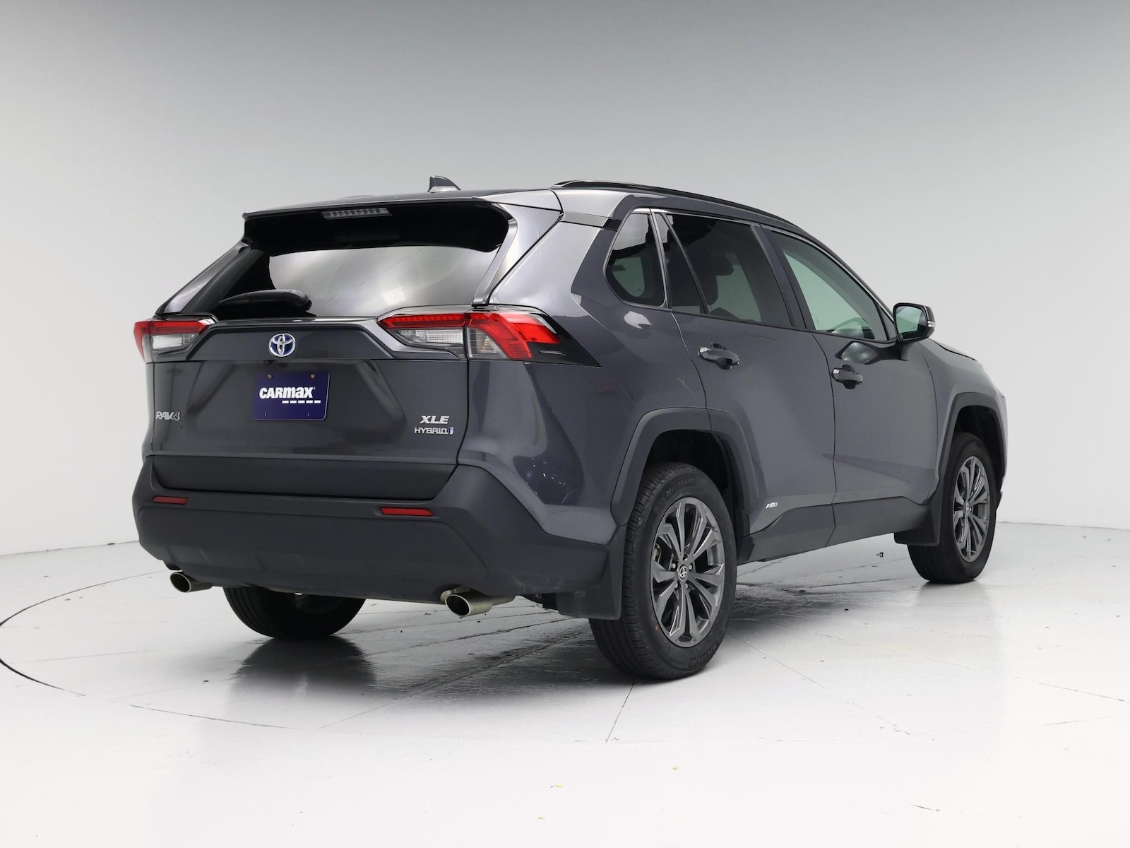 2024 Toyota RAV4 XLE Premium - Photo 9