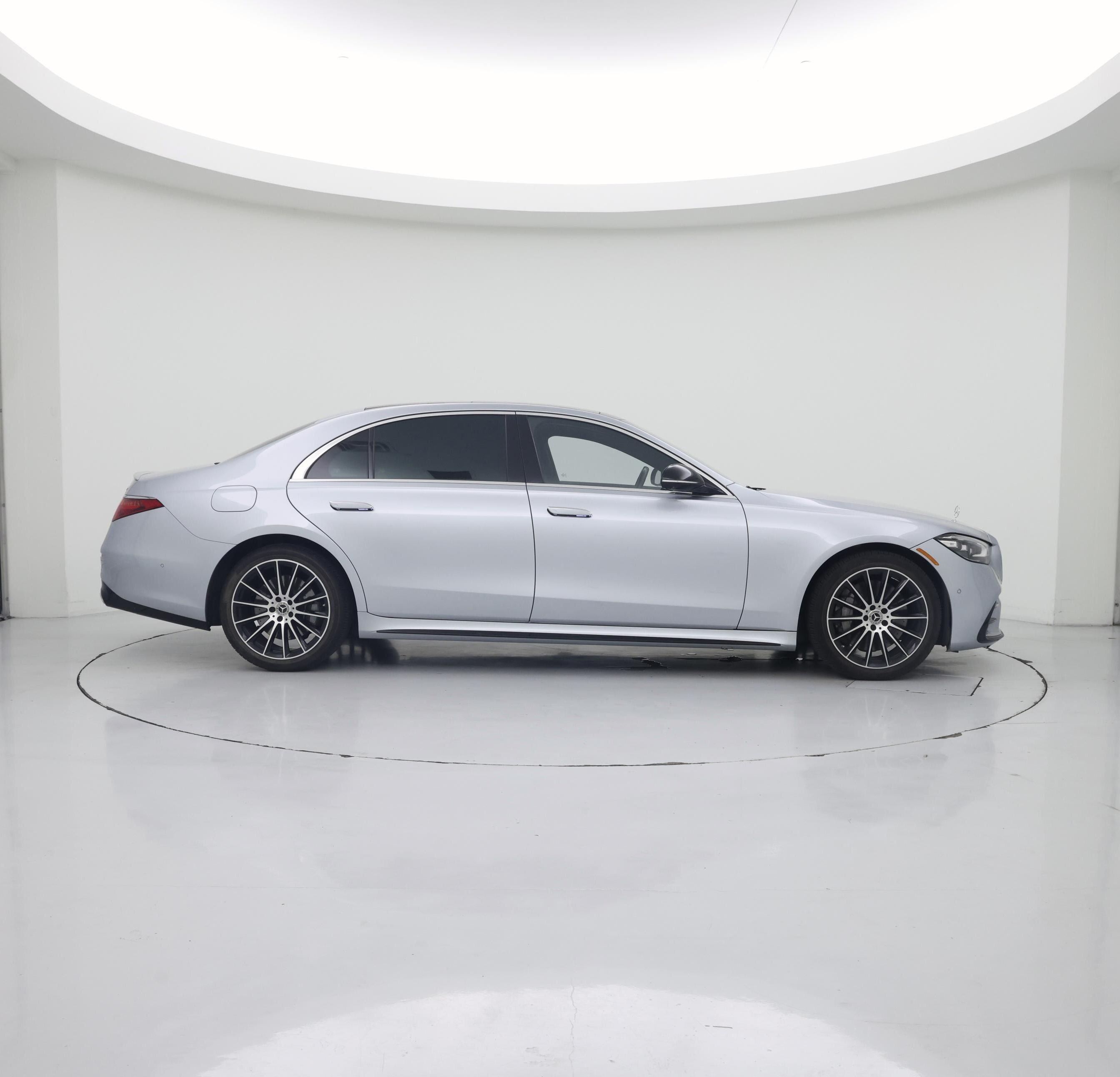 Thumbnail: 2022 Mercedes-Benz S-Class - 7