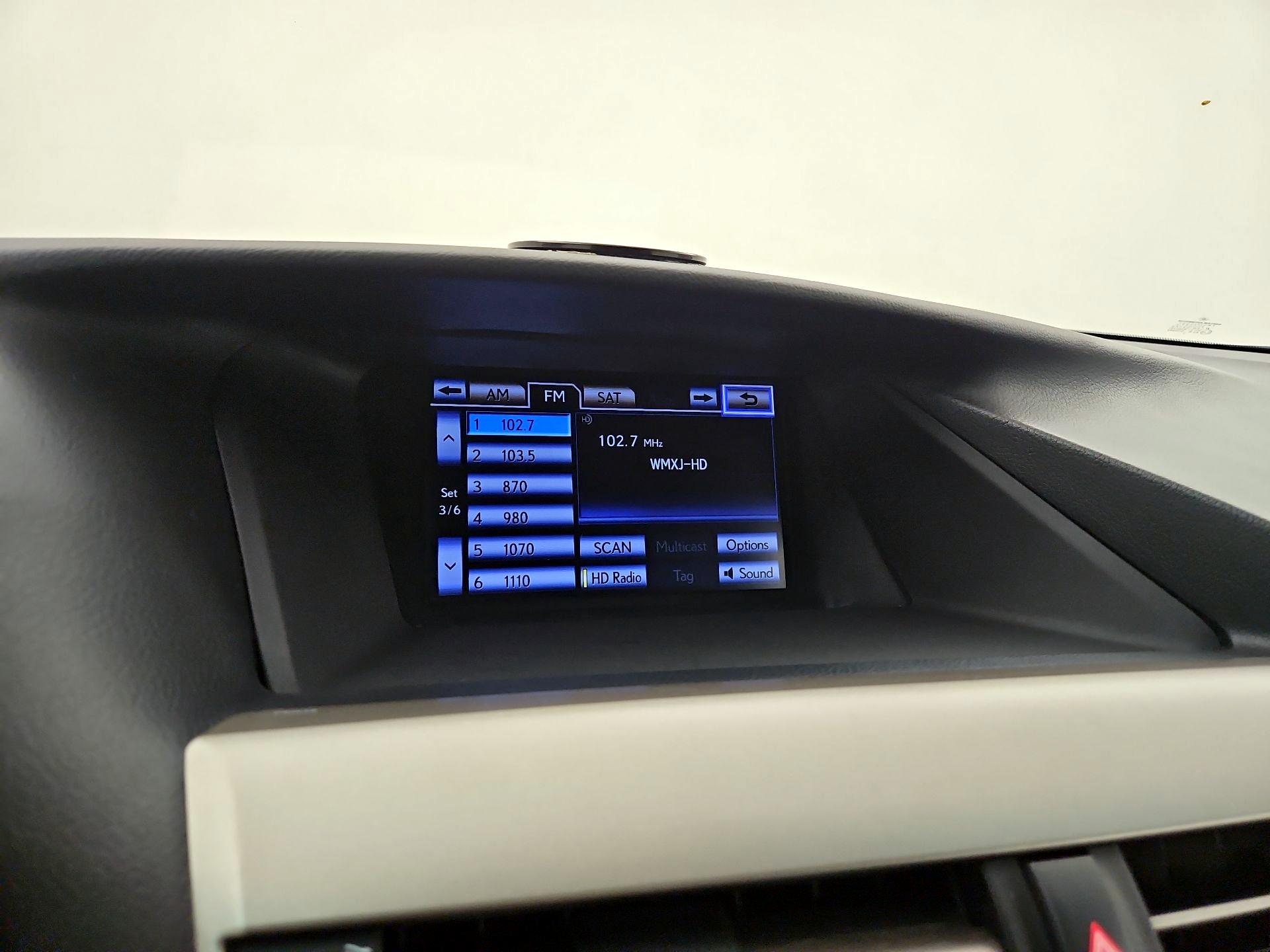 Thumbnail: 2015 Lexus RX - 16