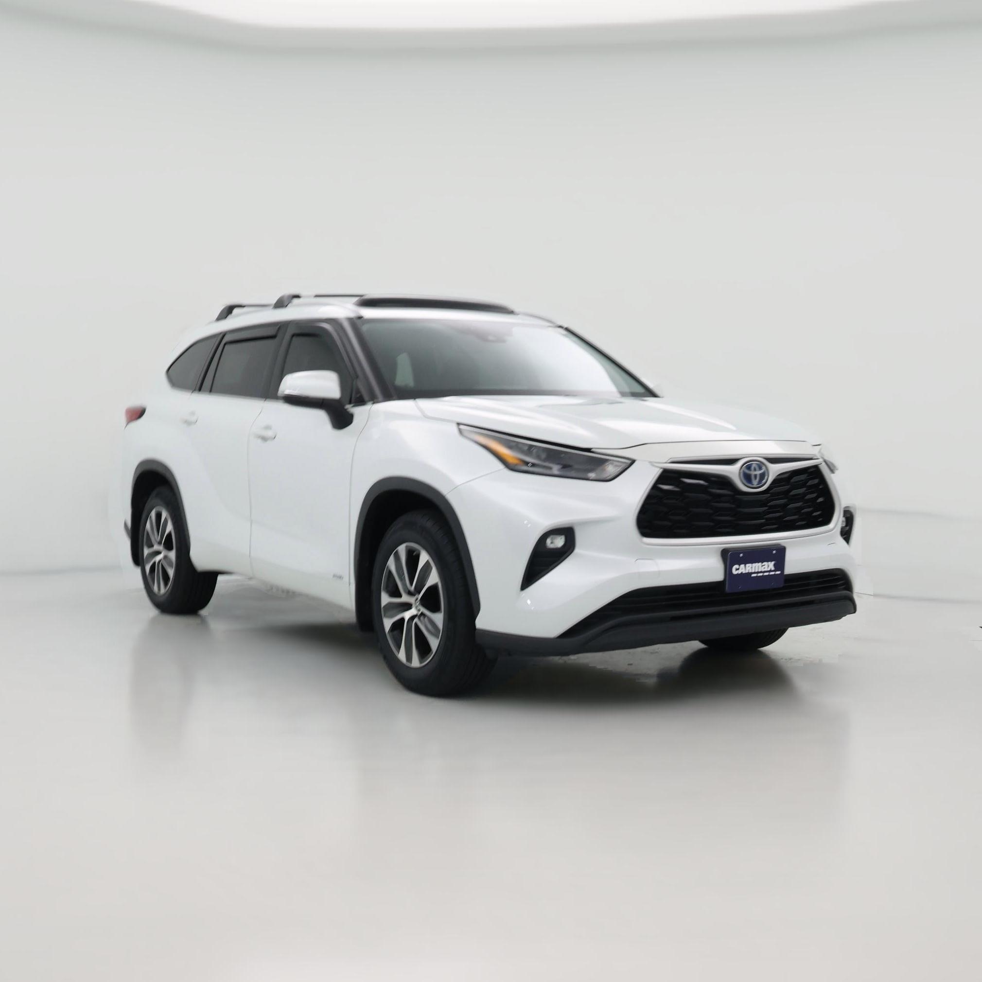 Thumbnail: 2022 Toyota Highlander - 1
