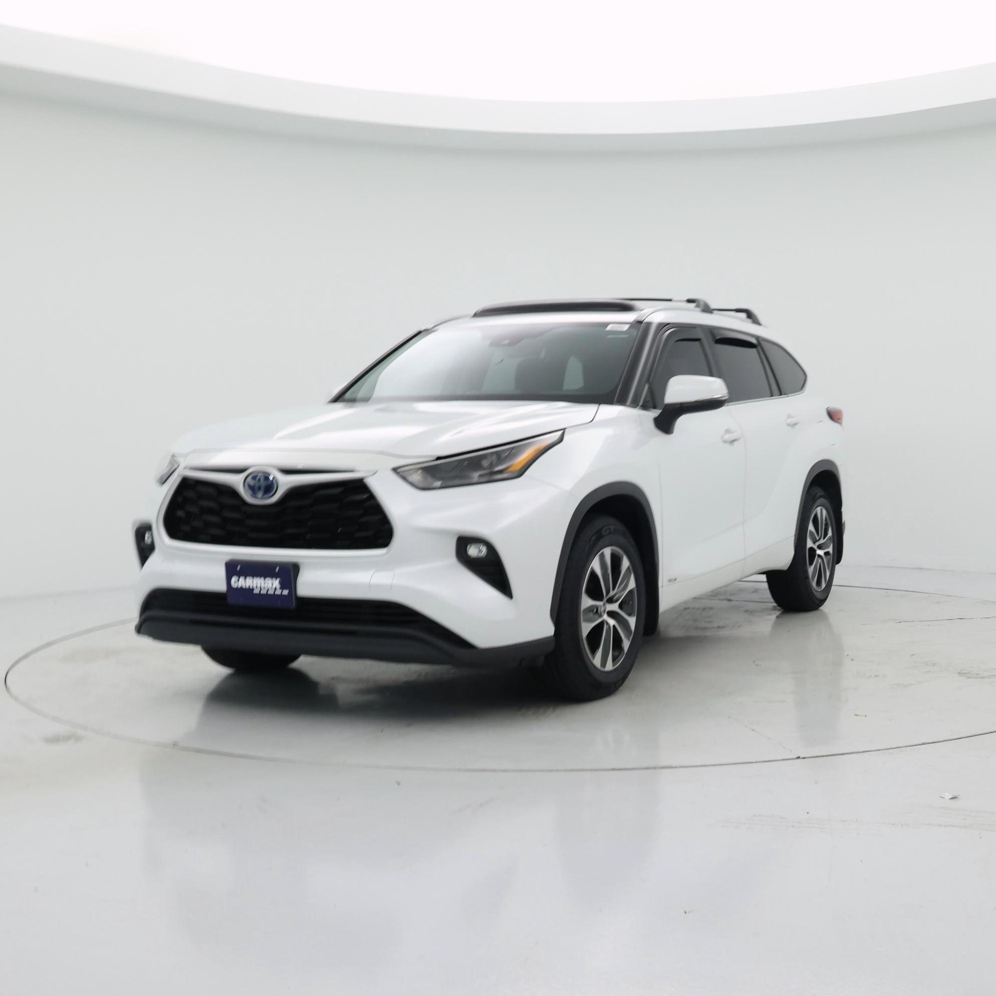 Thumbnail: 2022 Toyota Highlander - 4