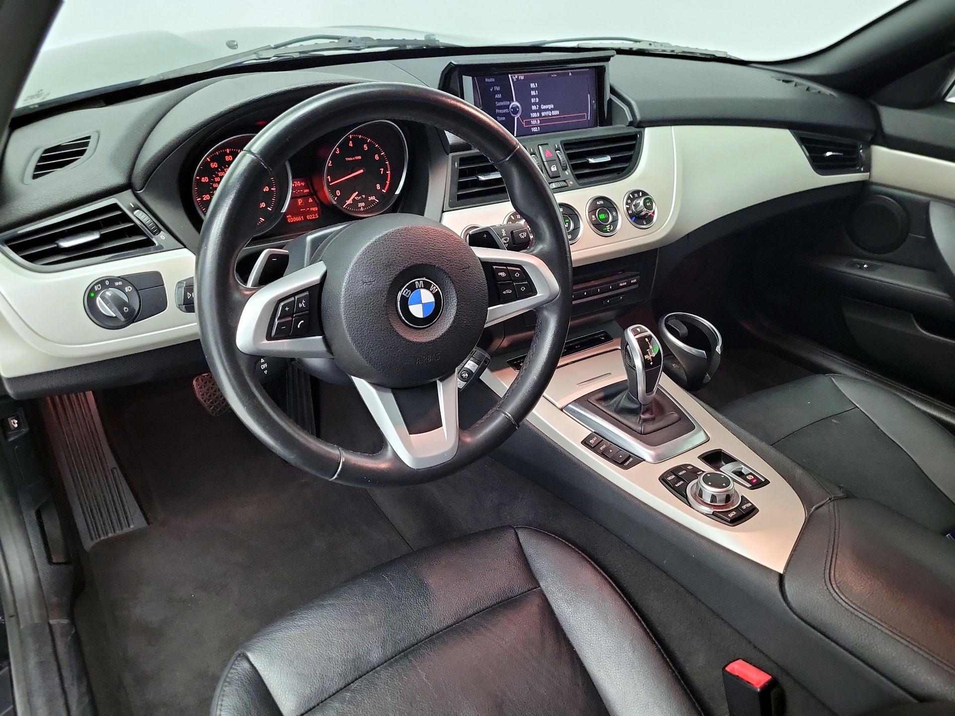 Thumbnail: 2015 BMW Z4 - 9