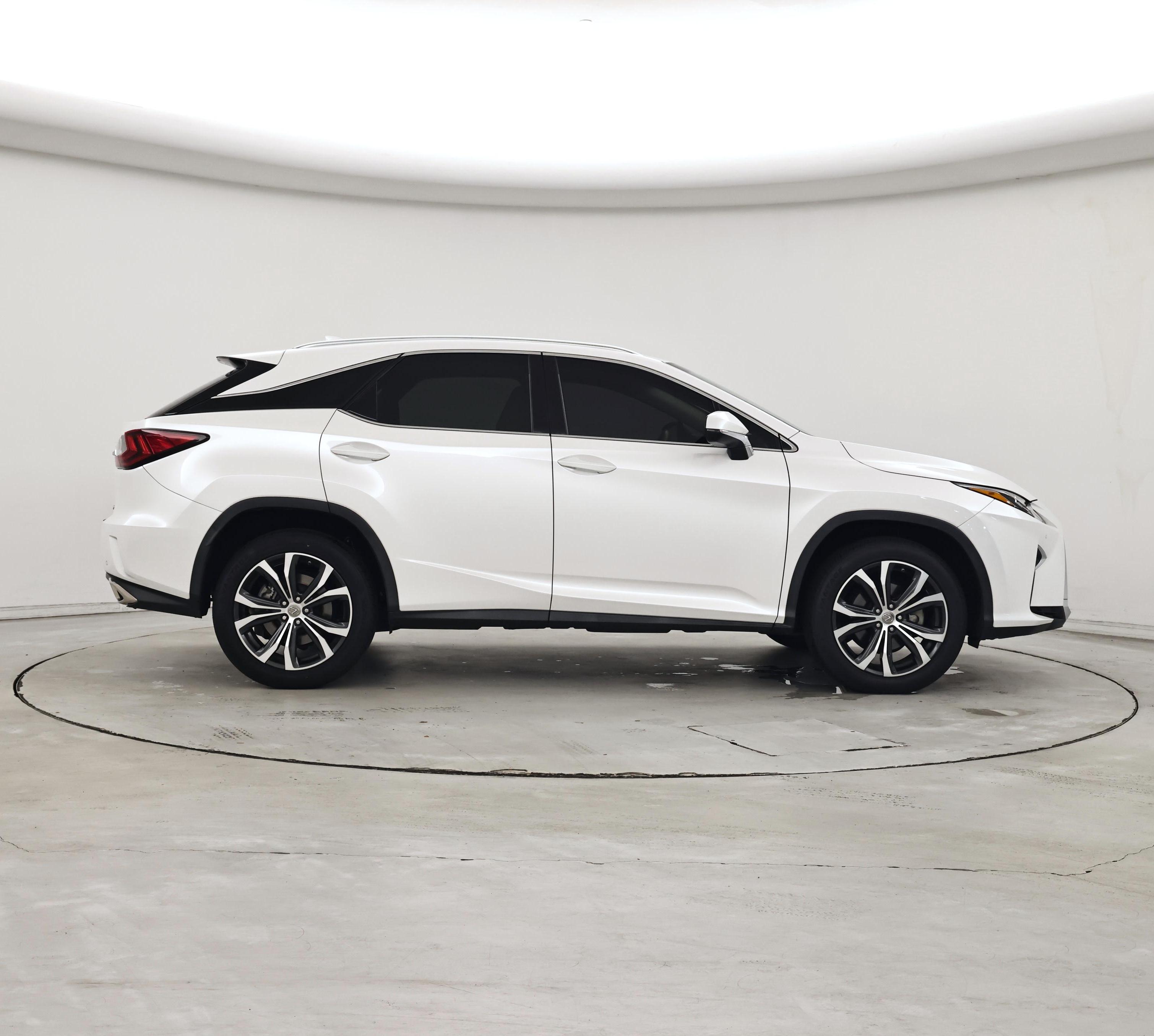 Thumbnail: 2017 Lexus RX - 7