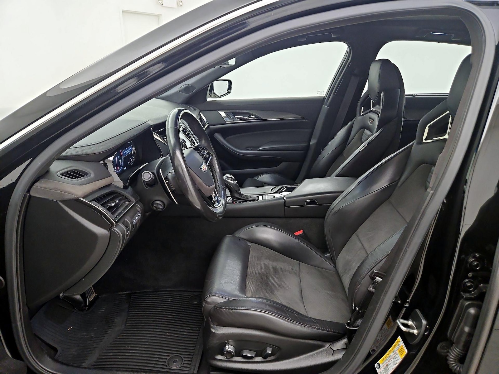 2018 Cadillac CTS-V Sedan V - Photo 12