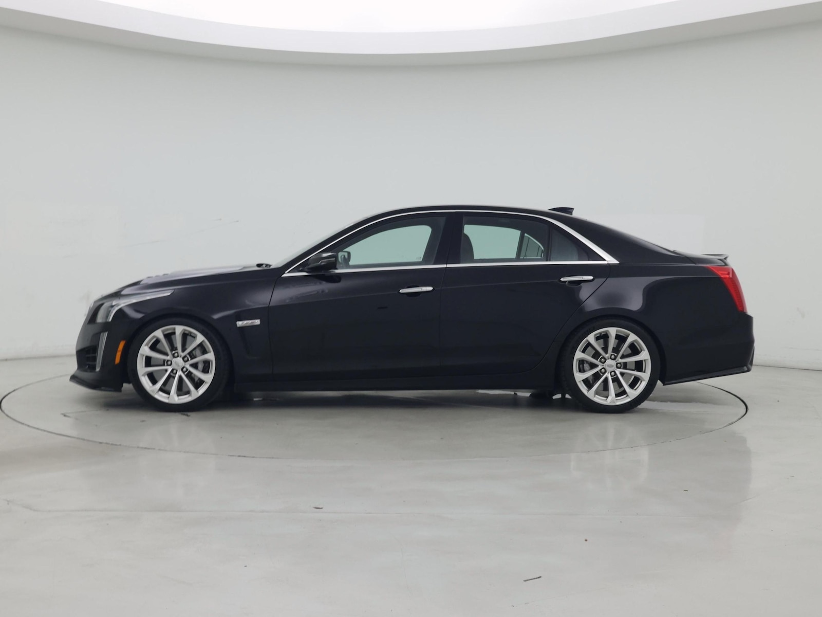 2018 Cadillac CTS-V Sedan V - Photo 4