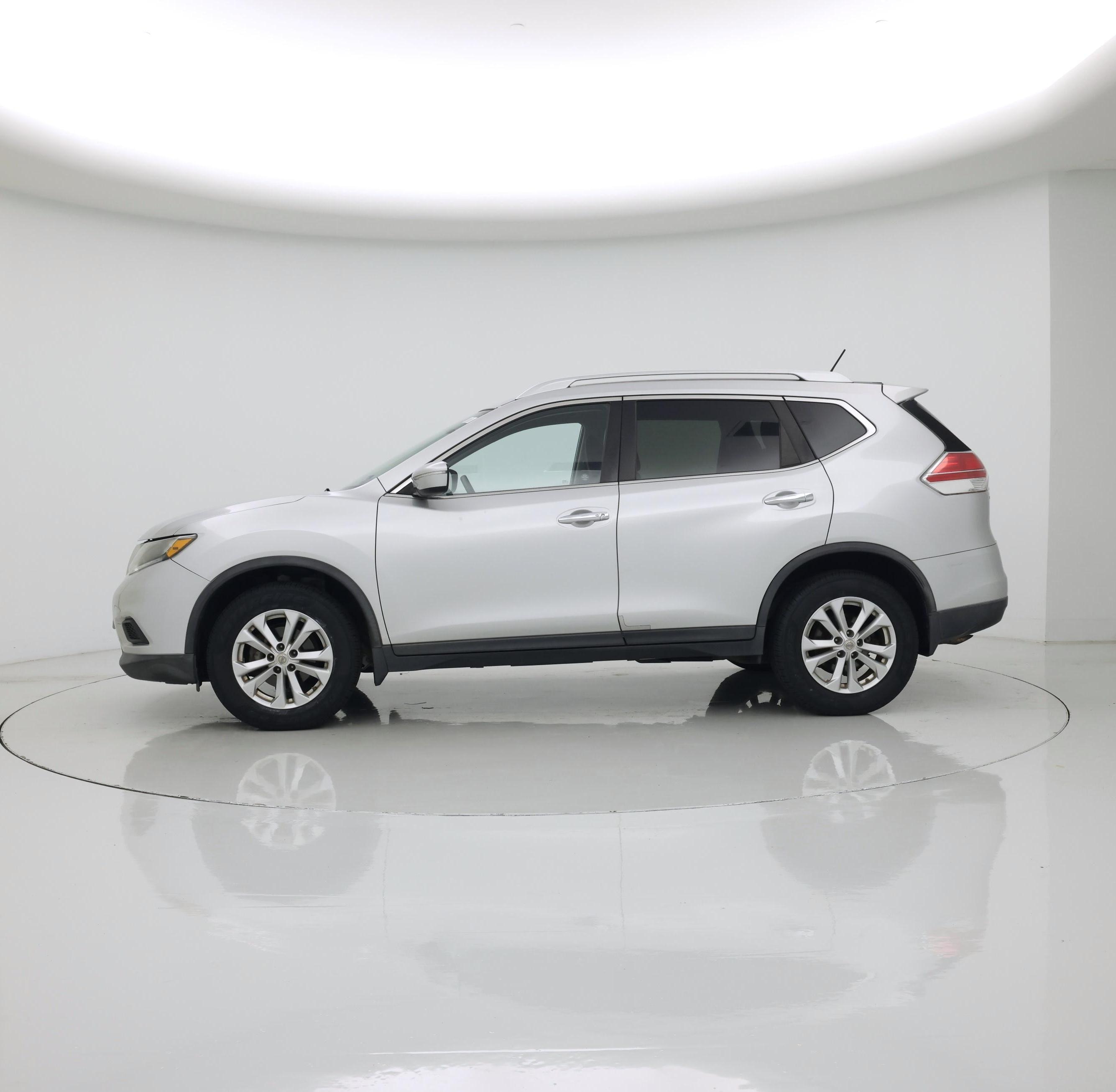 Thumbnail: 2015 Nissan Rogue - 3