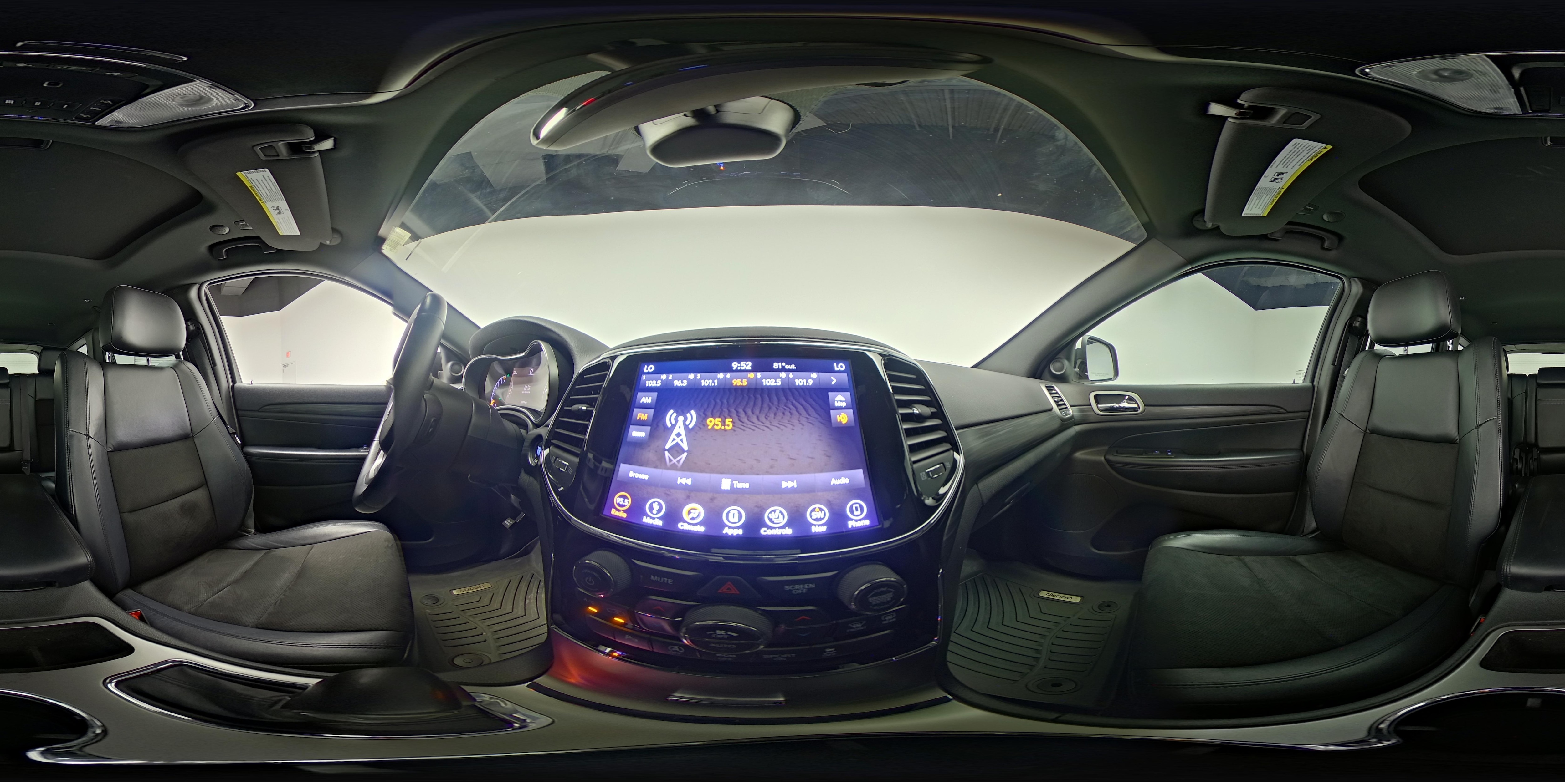 2019 Jeep Grand Cherokee Altitude - Photo 26