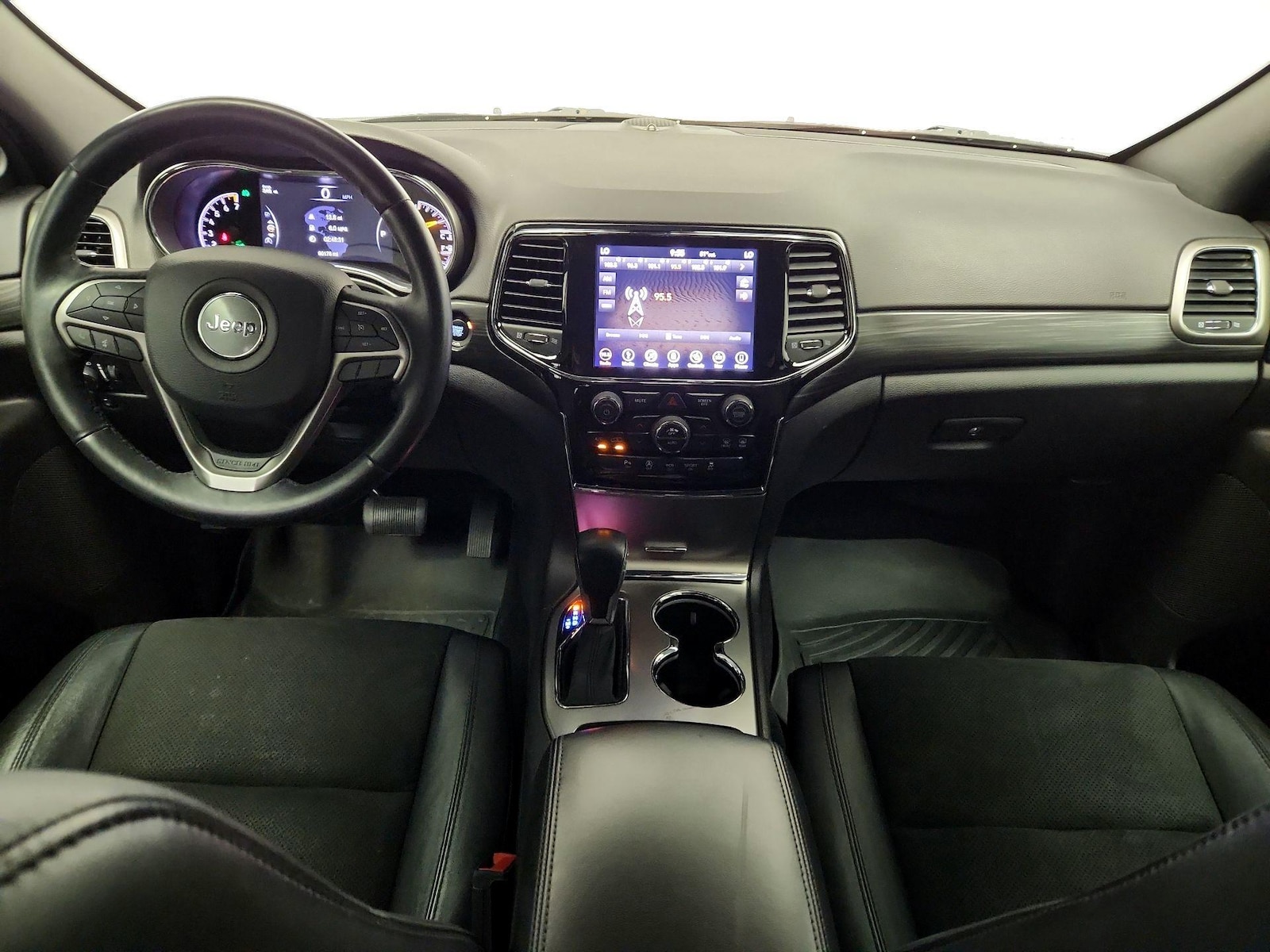 2019 Jeep Grand Cherokee Altitude - Photo 10