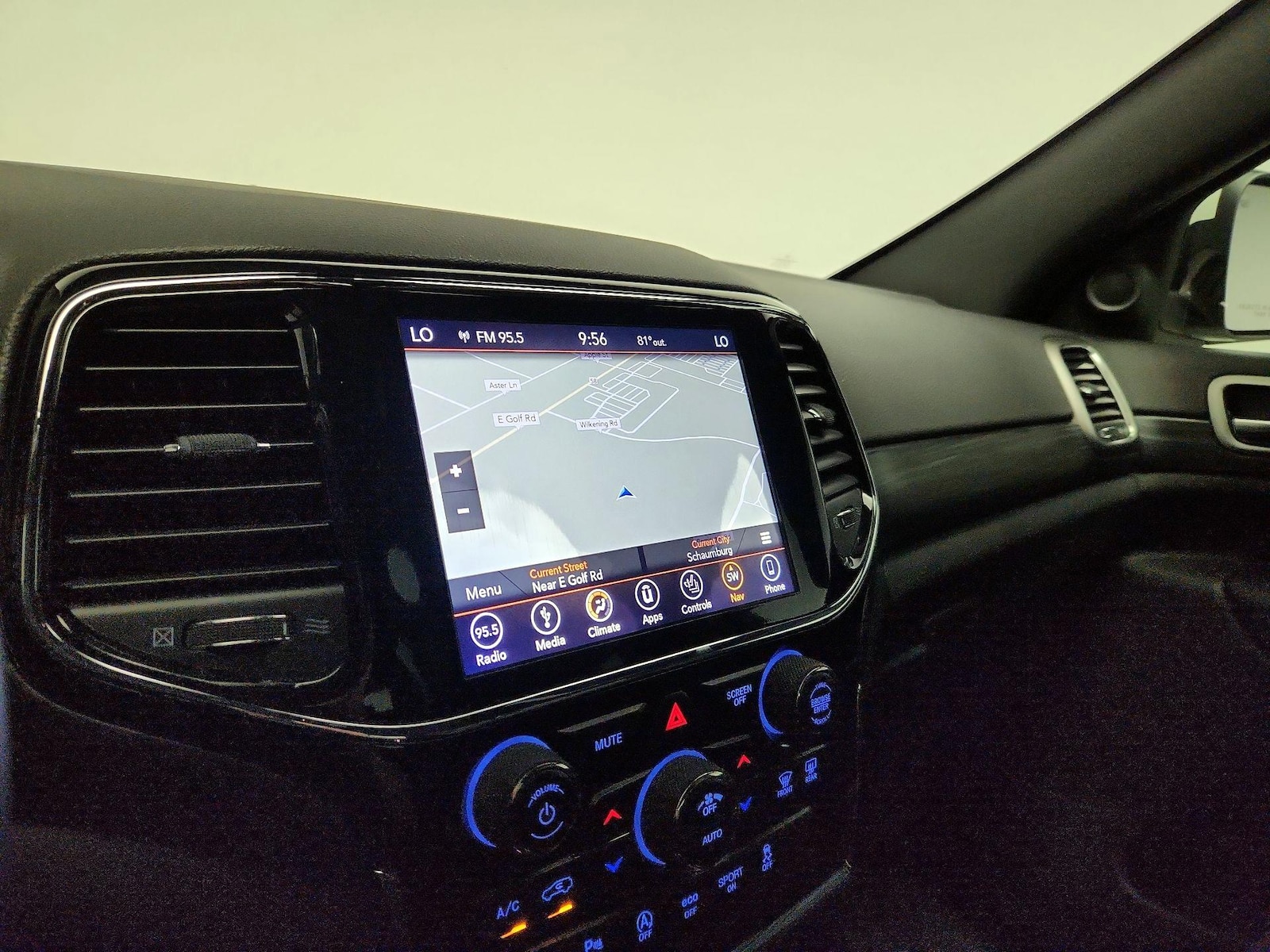 2019 Jeep Grand Cherokee Altitude - Photo 15