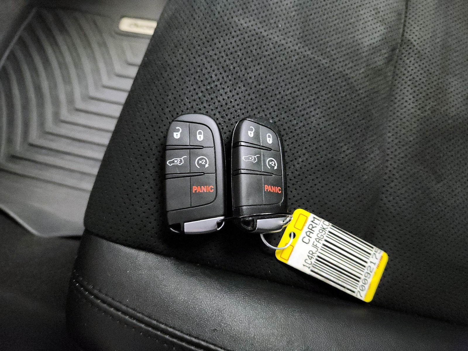 2019 Jeep Grand Cherokee Altitude - Photo 25