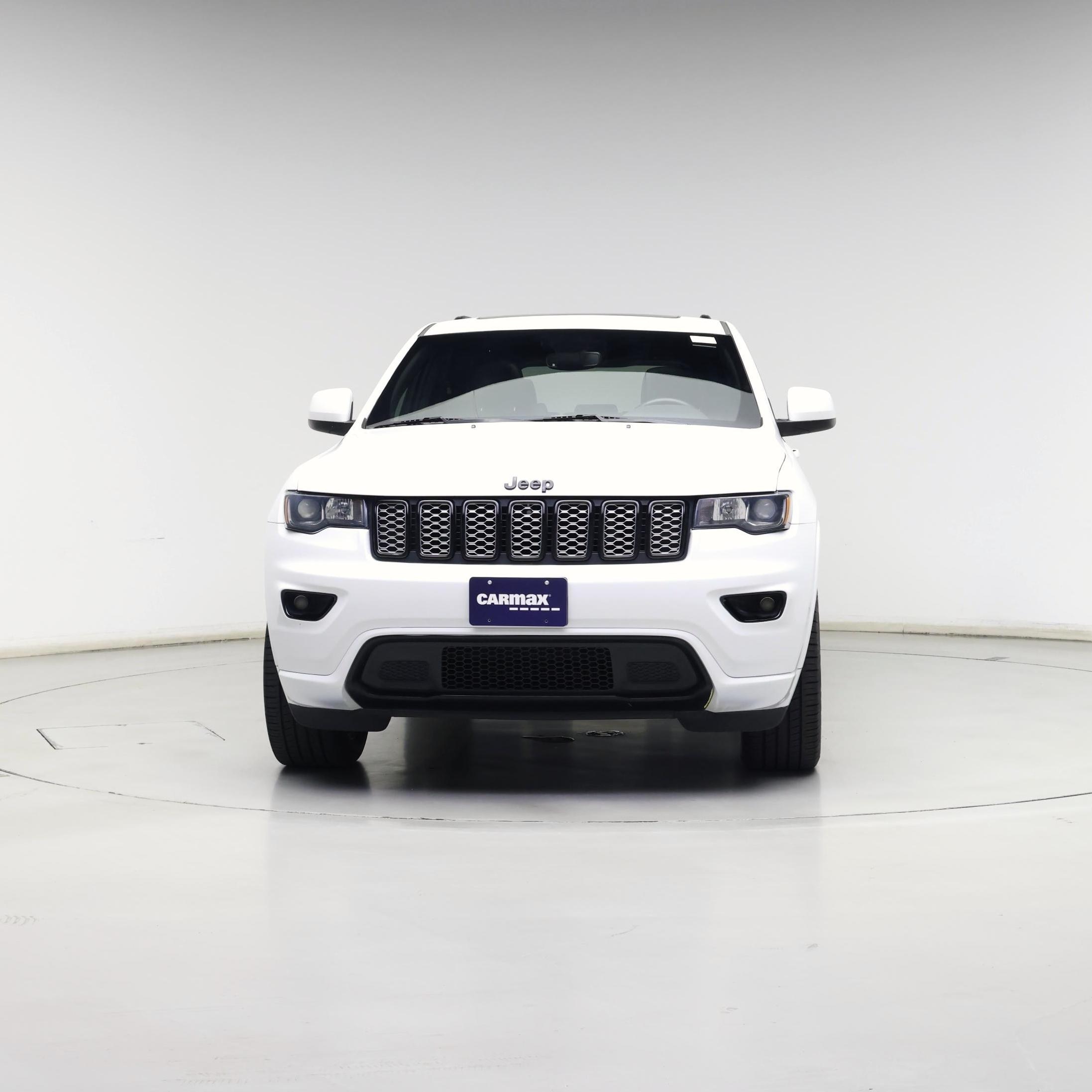 Thumbnail: 2019 Jeep Grand Cherokee - 5
