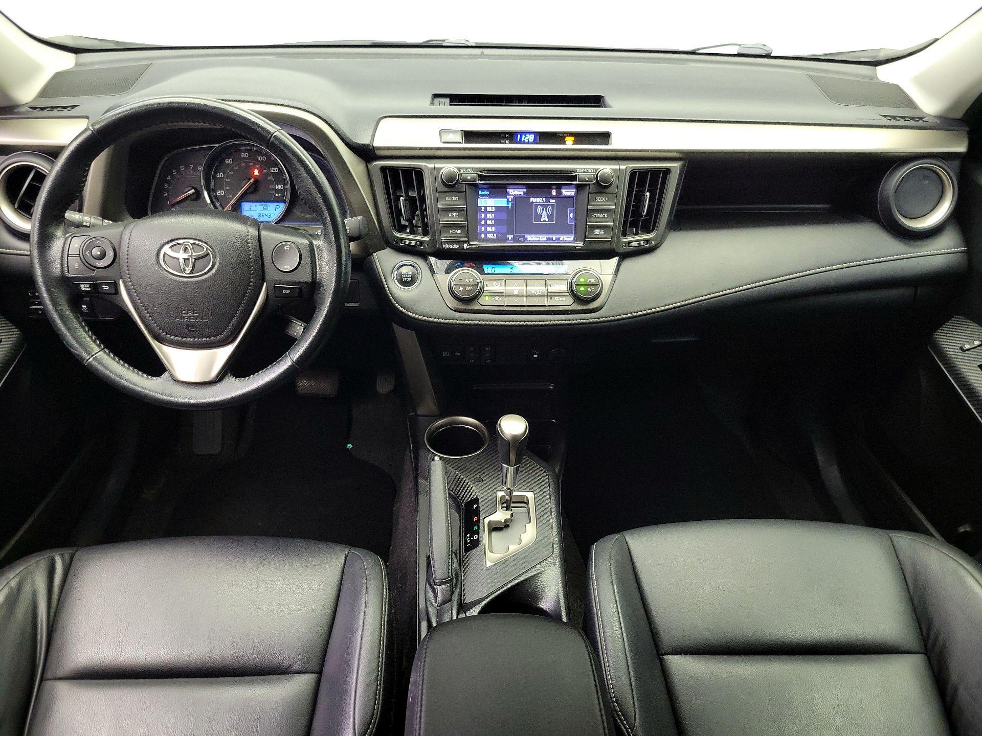 Thumbnail: 2015 Toyota RAV4 - 9
