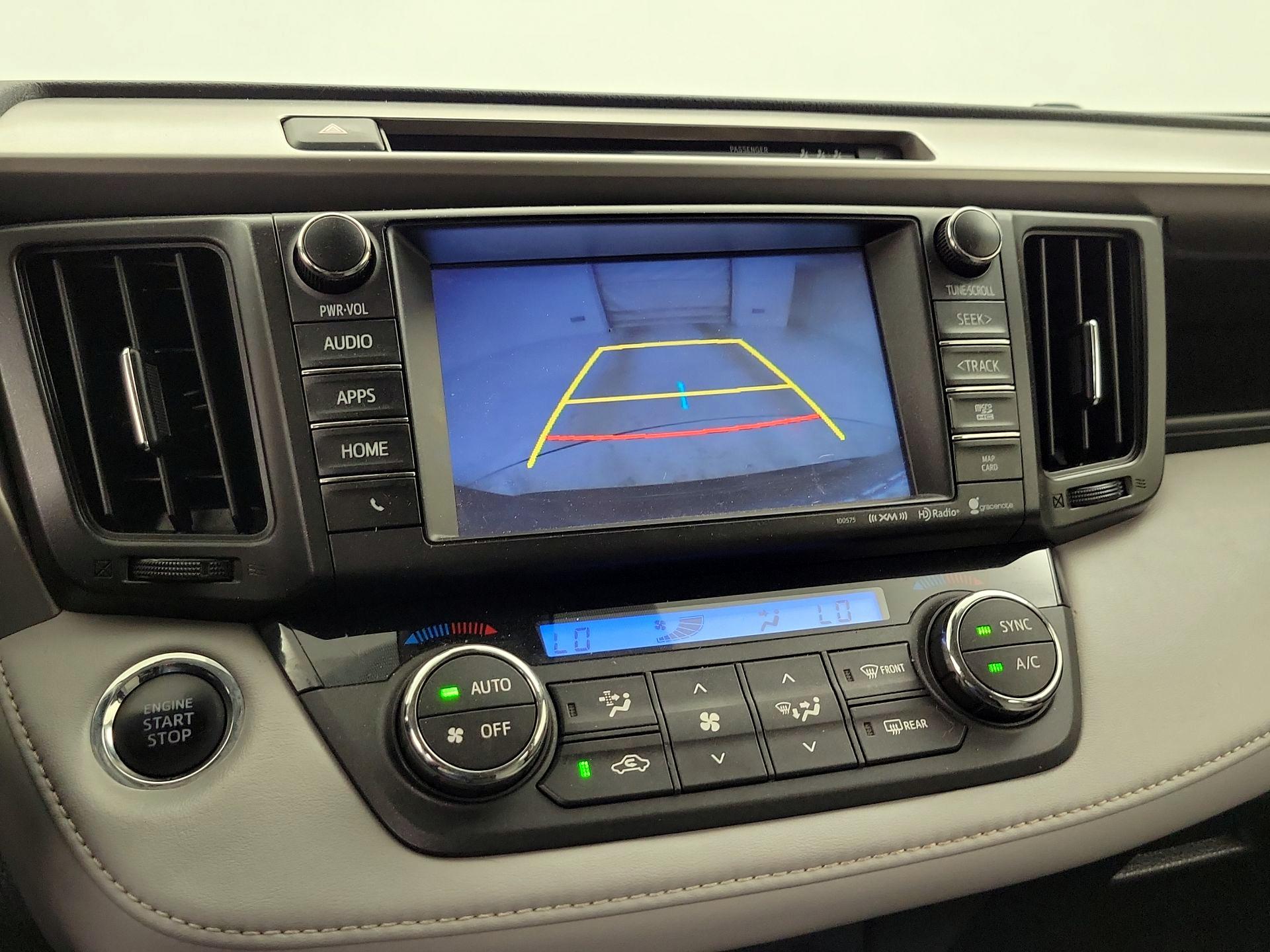 Thumbnail: 2018 Toyota RAV4 - 15