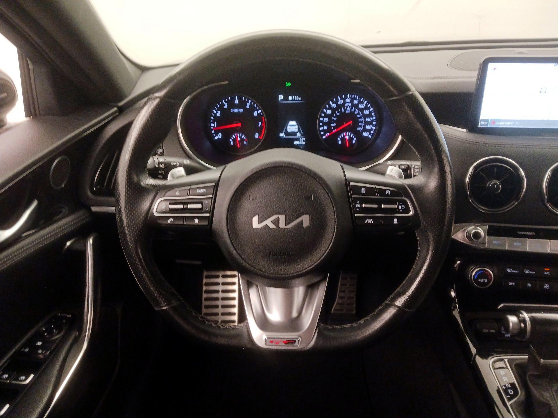 Thumbnail: 2022 Kia Stinger - 10