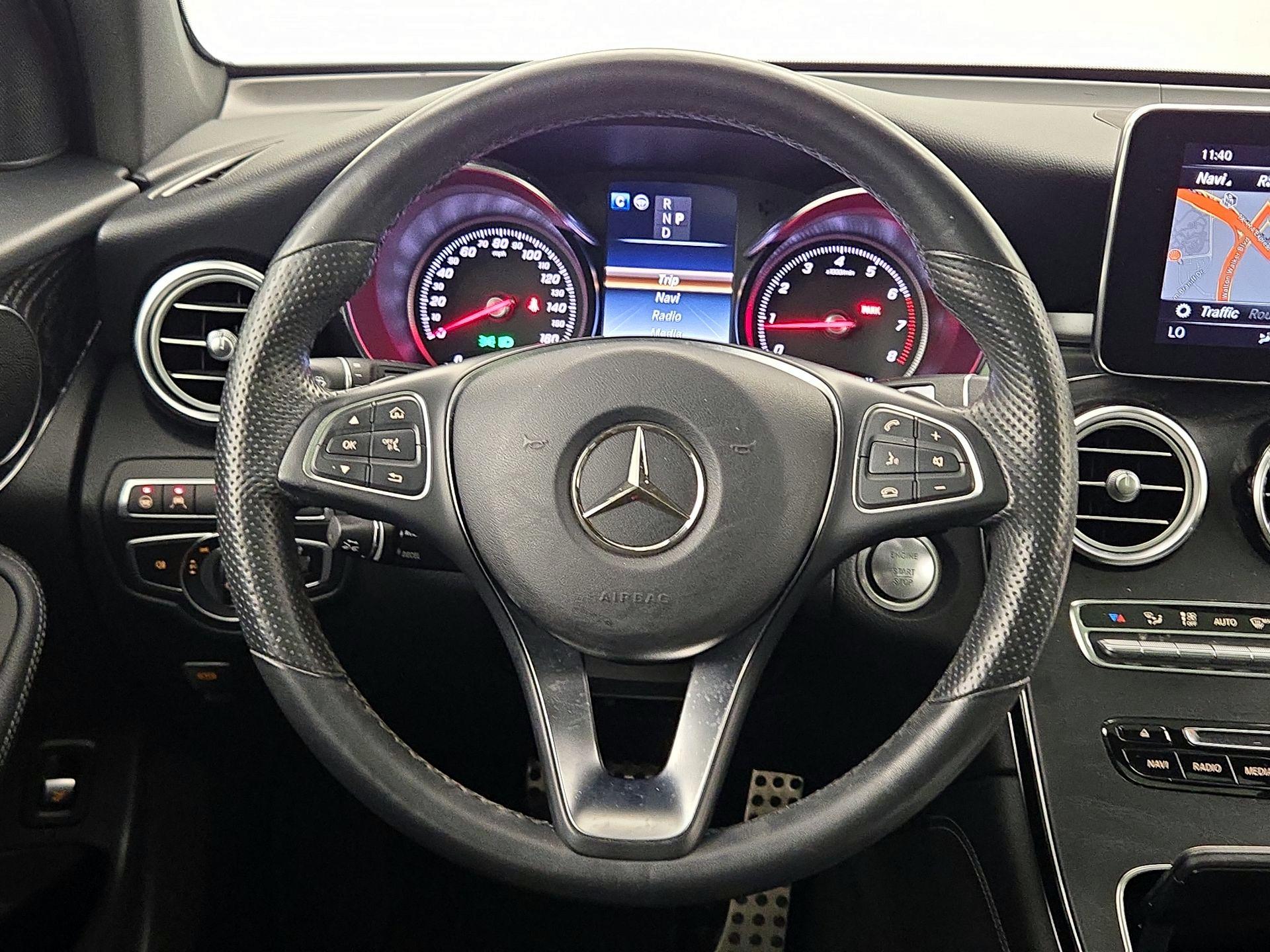 Thumbnail: 2018 Mercedes-Benz GLC - 10