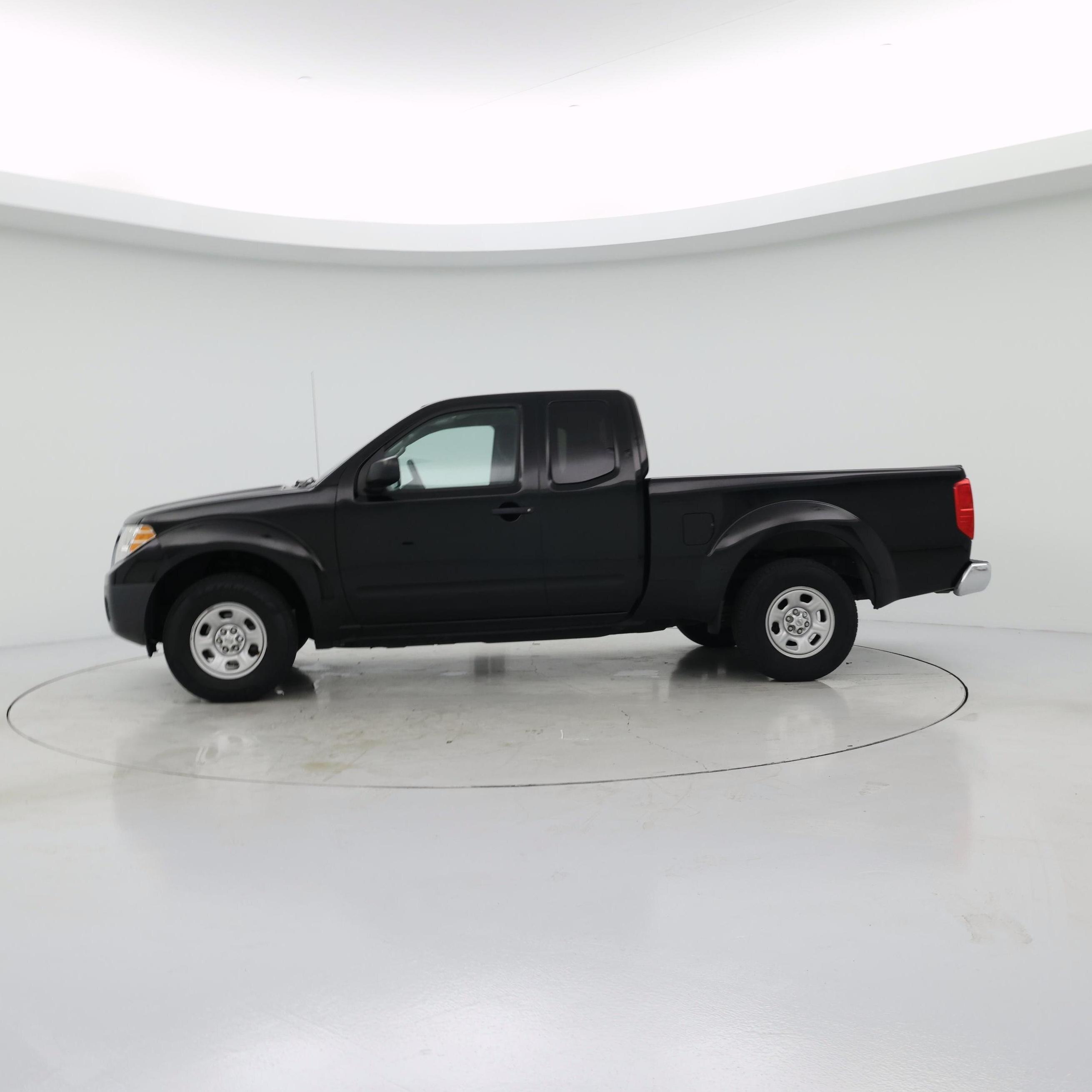 Thumbnail: 2015 Nissan Frontier - 3