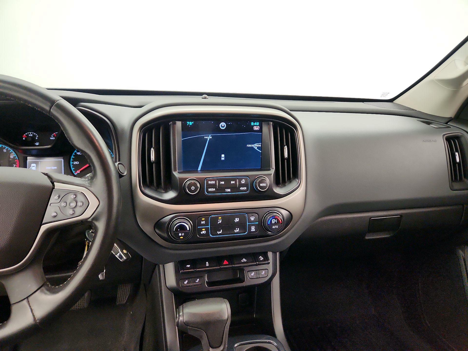 Thumbnail: 2015 Chevrolet Colorado - 9