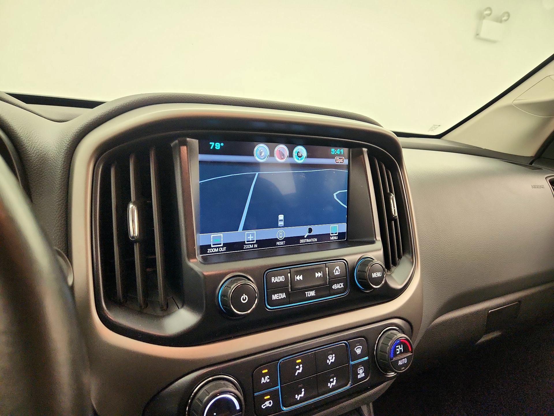 Thumbnail: 2015 Chevrolet Colorado - 14