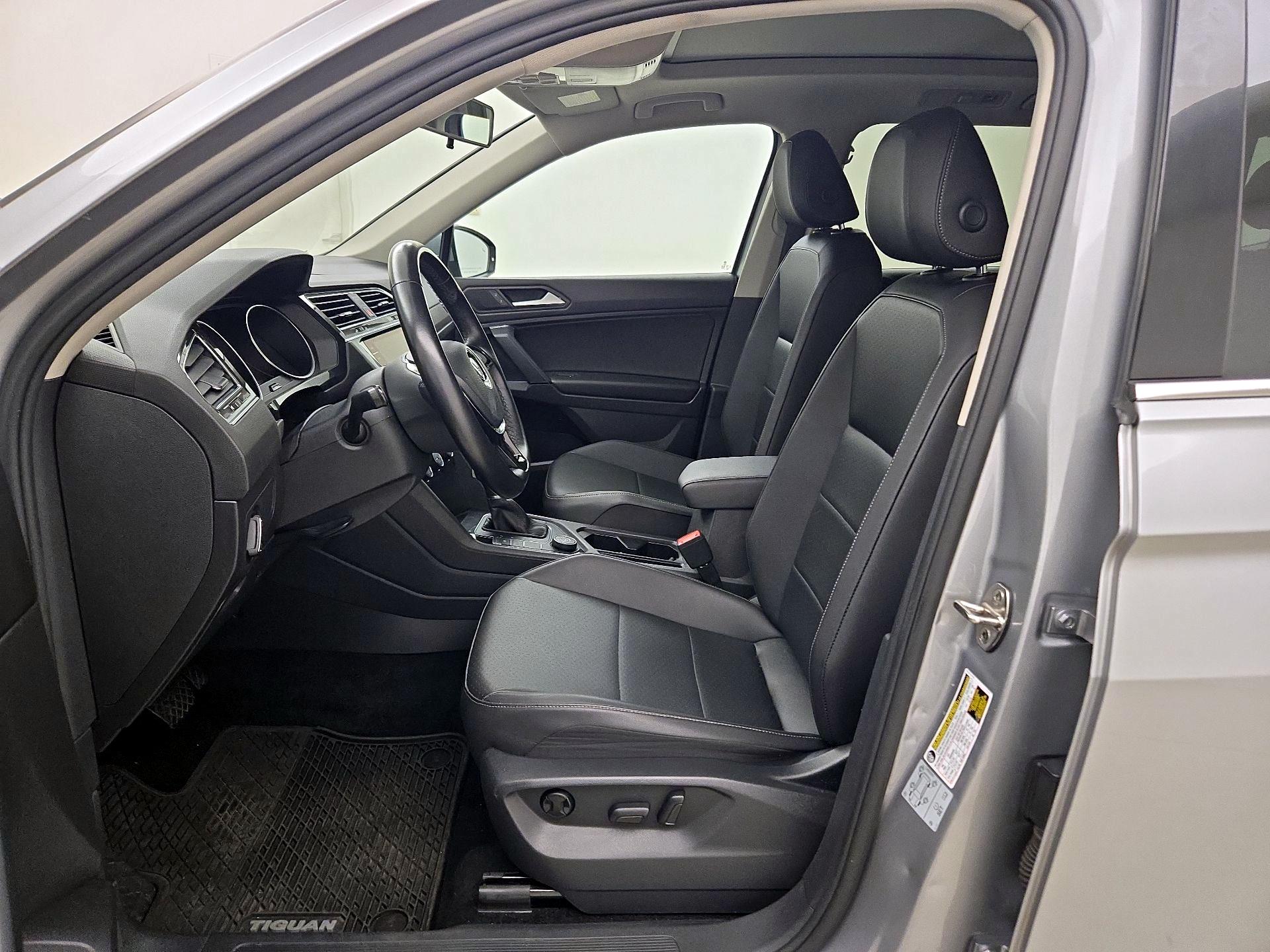 Thumbnail: 2019 Volkswagen Tiguan - 11