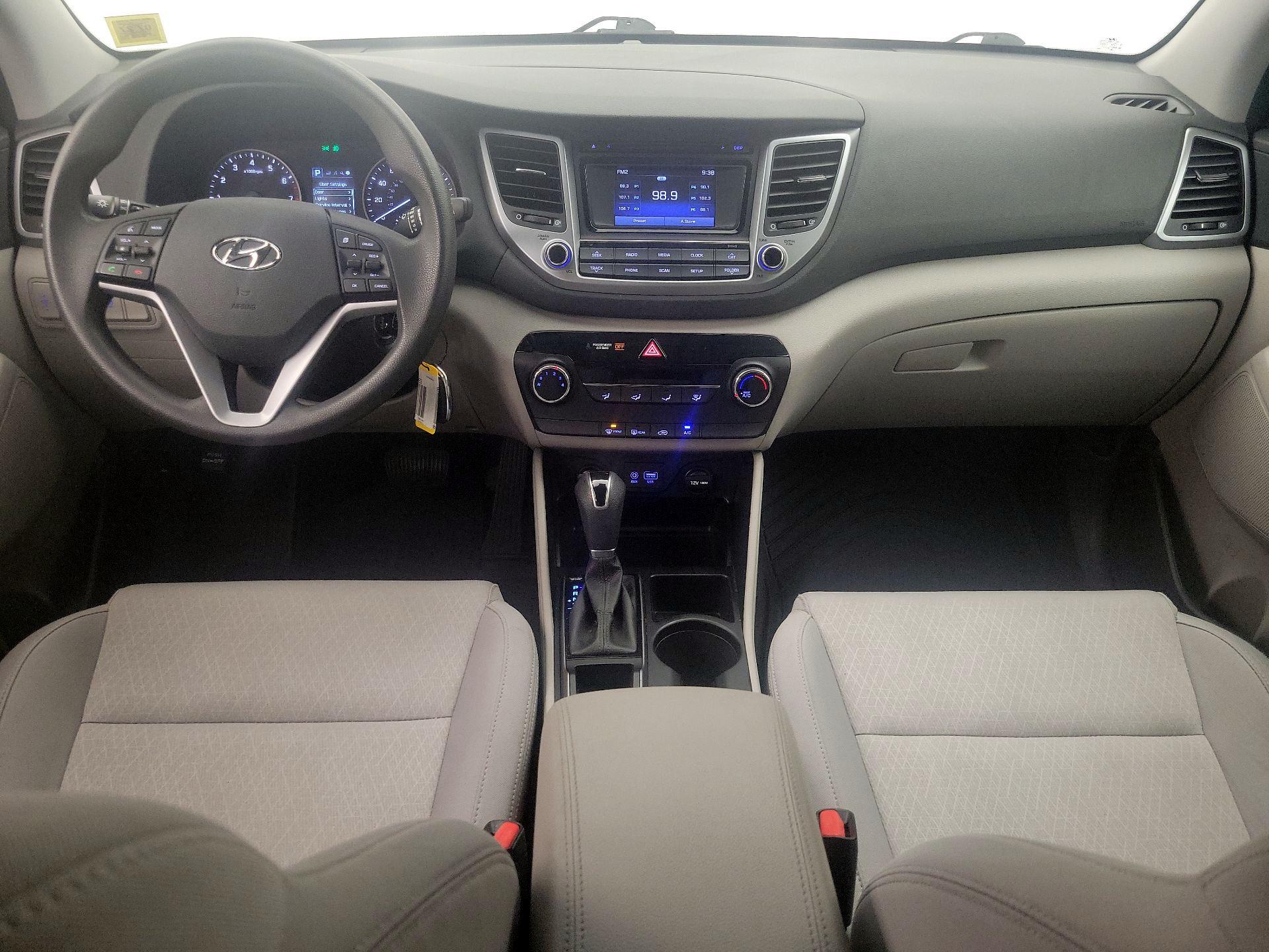 Thumbnail: 2017 Hyundai Tucson - 9
