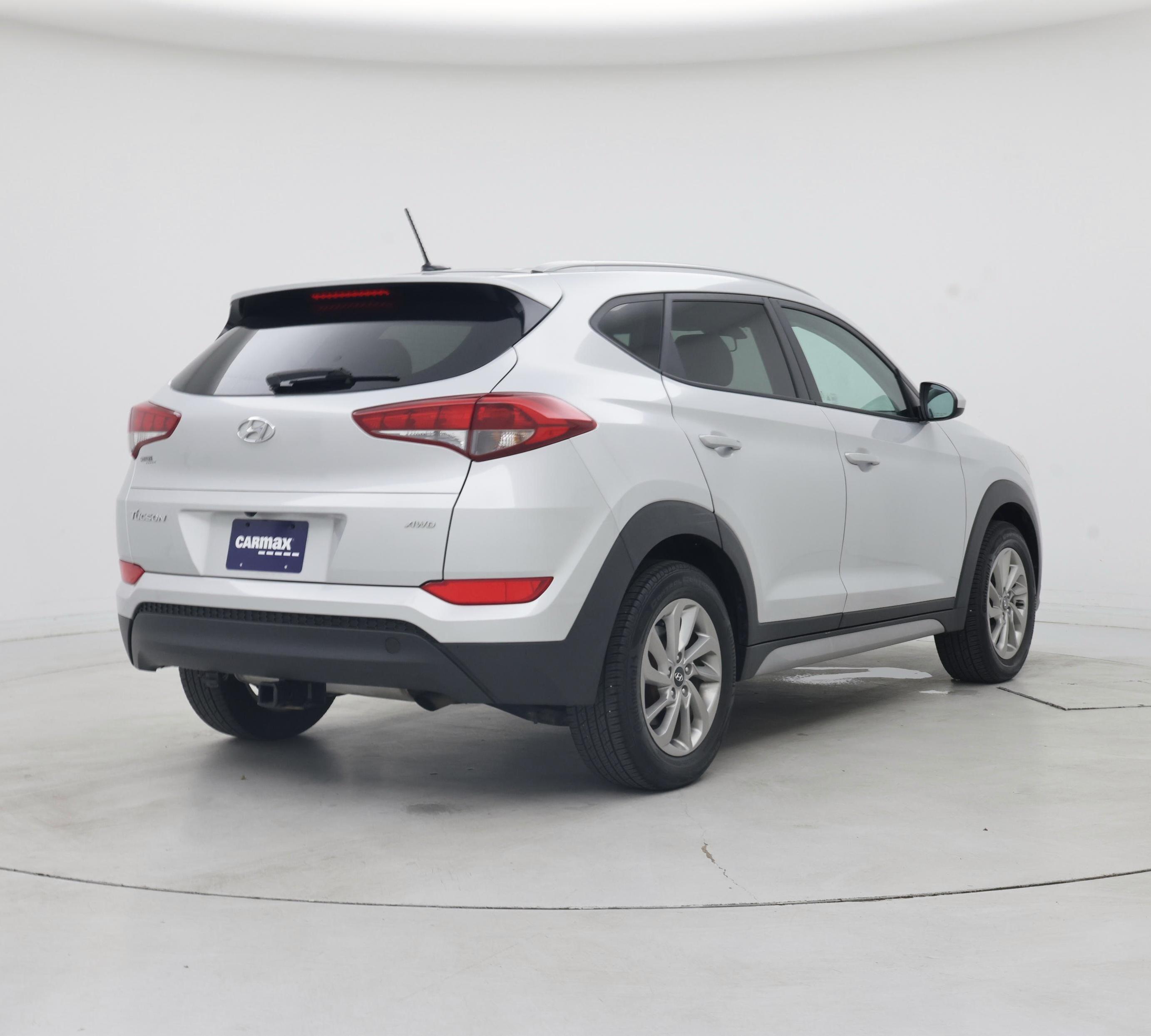 Thumbnail: 2017 Hyundai Tucson - 8