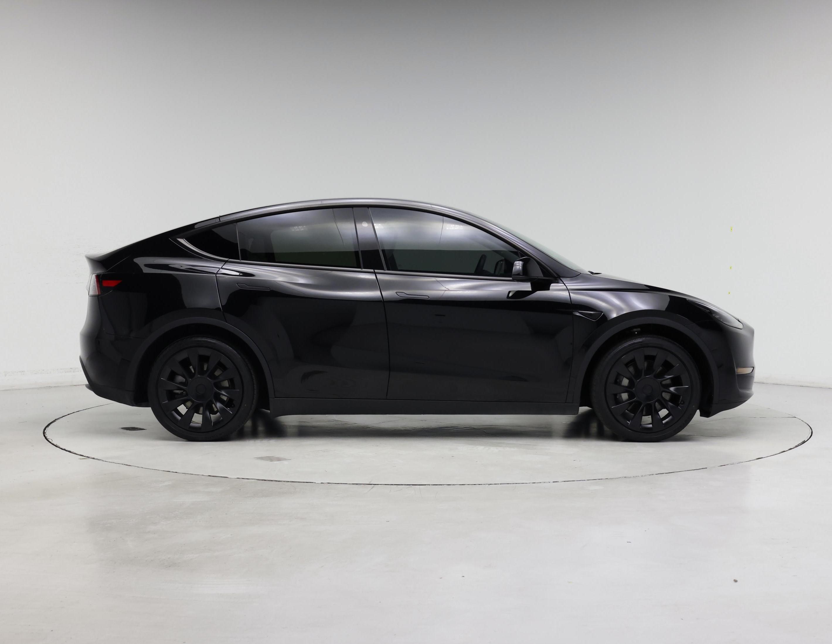 Thumbnail: 2024 Tesla Model Y - 7