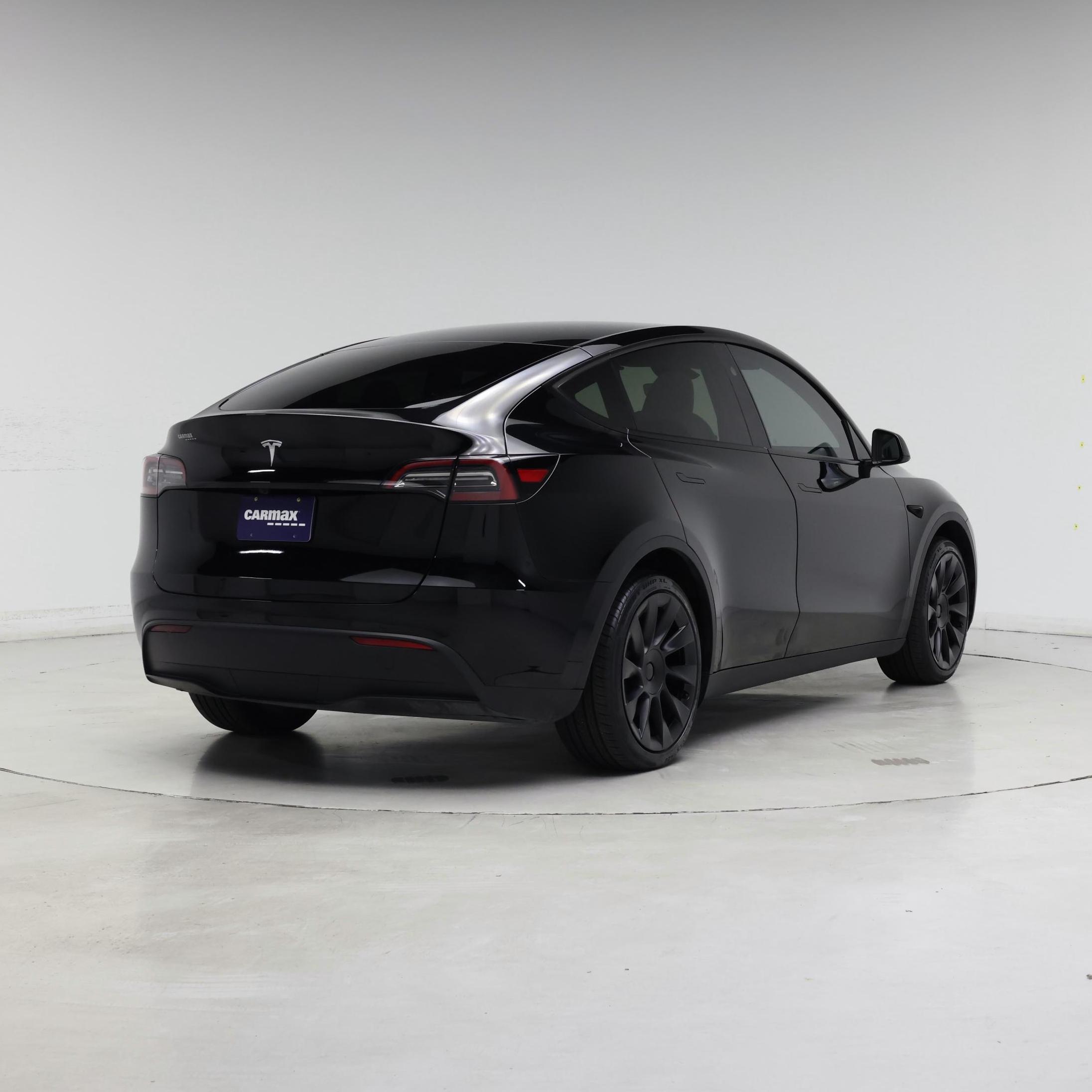 Thumbnail: 2024 Tesla Model Y - 8