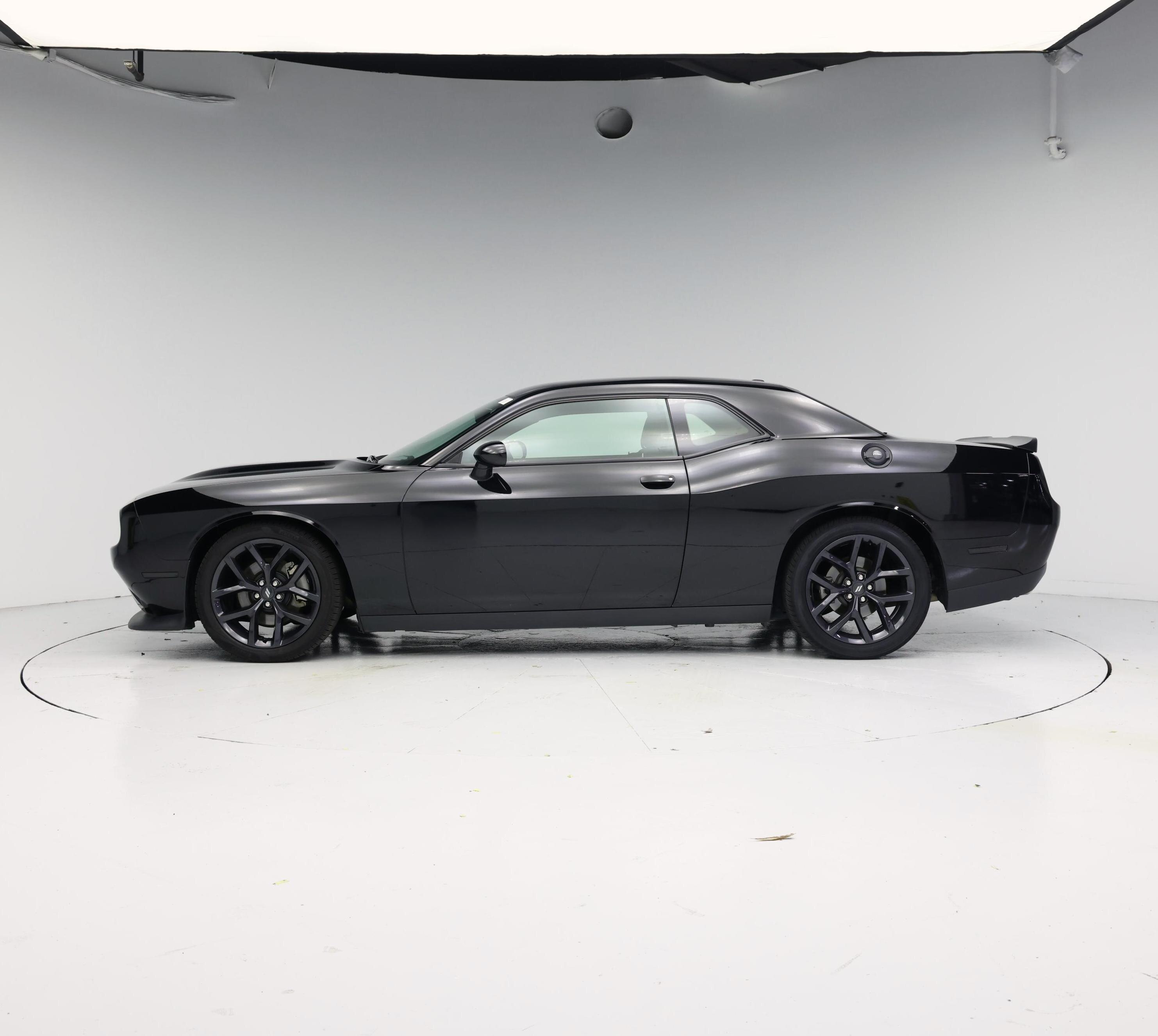 Thumbnail: 2021 Dodge Challenger - 3