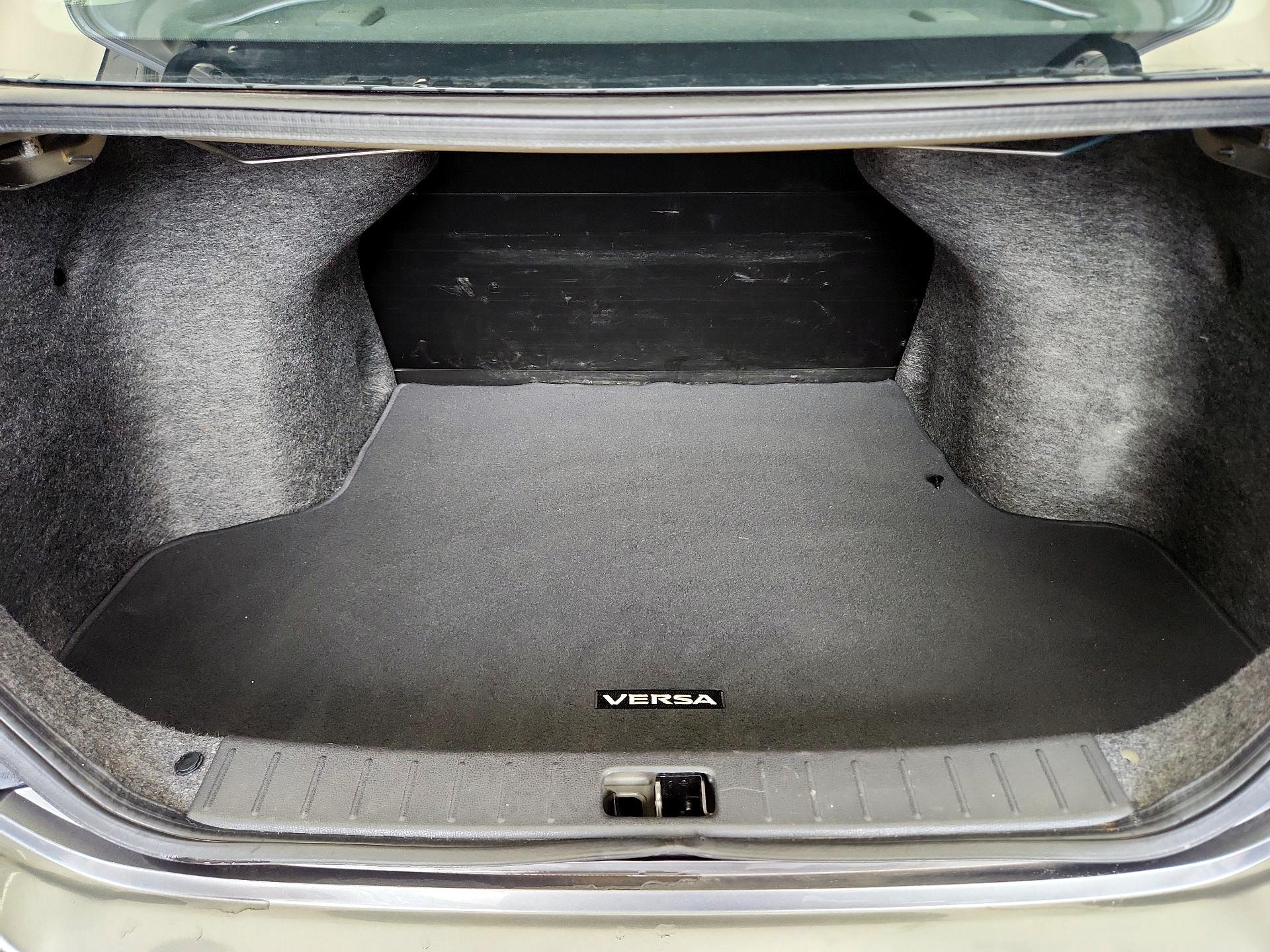 Thumbnail: 2019 Nissan Versa - 20