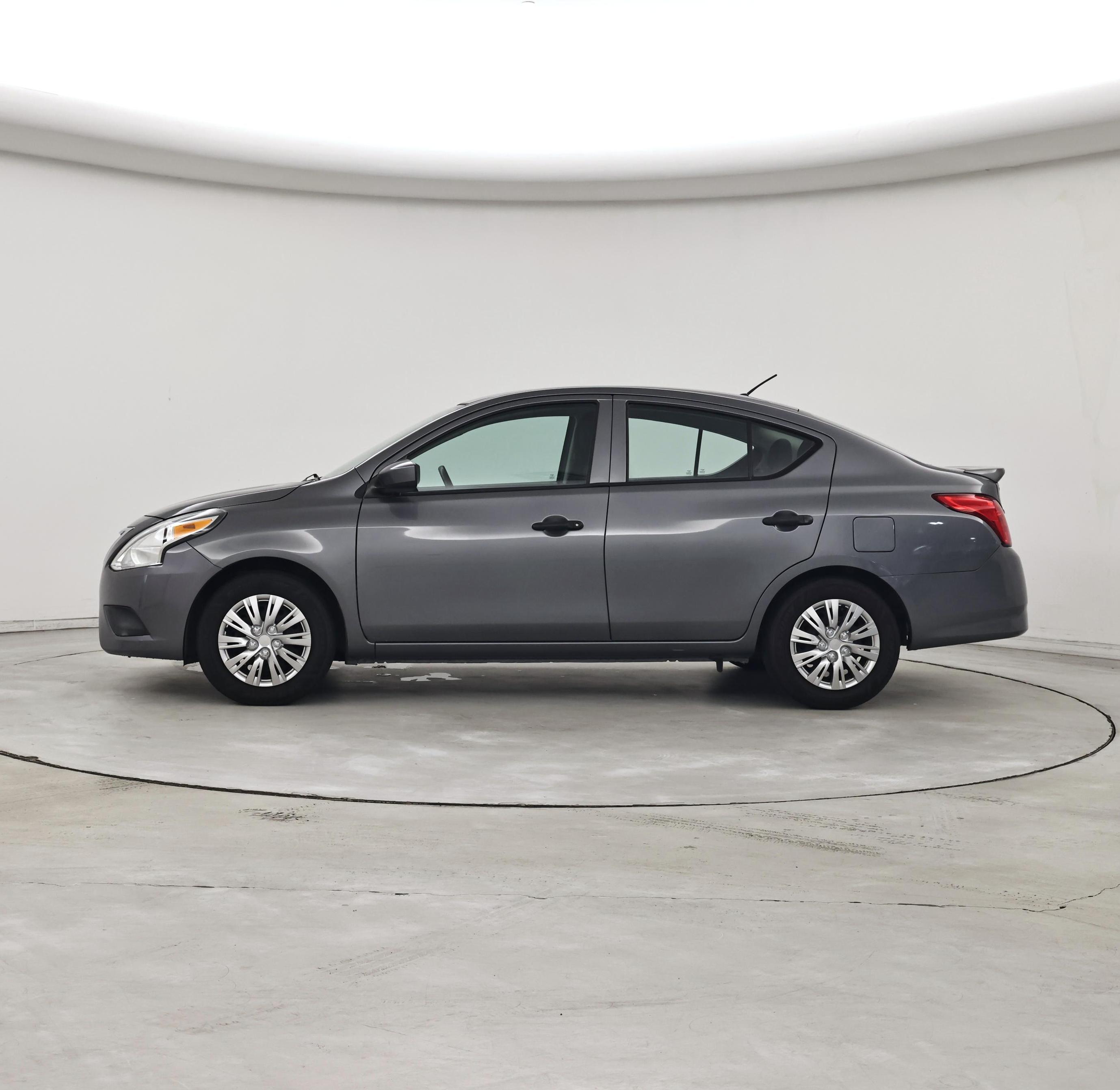 Thumbnail: 2019 Nissan Versa - 3