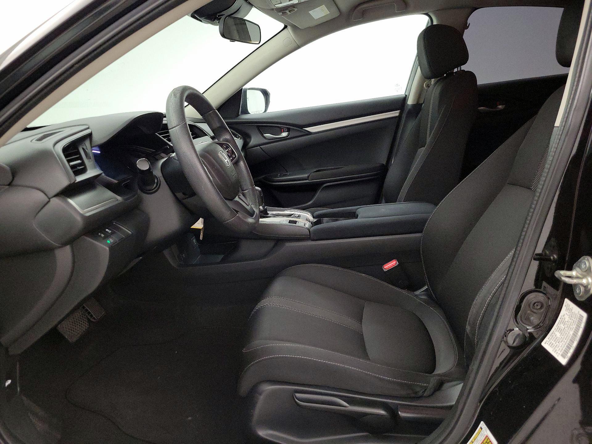 Thumbnail: 2017 Honda Civic - 11