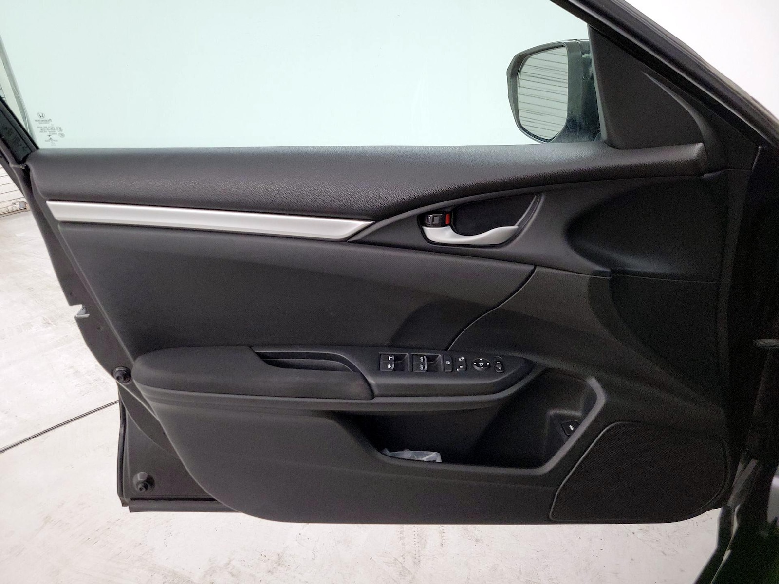 2017 Honda Civic LX - Photo 13