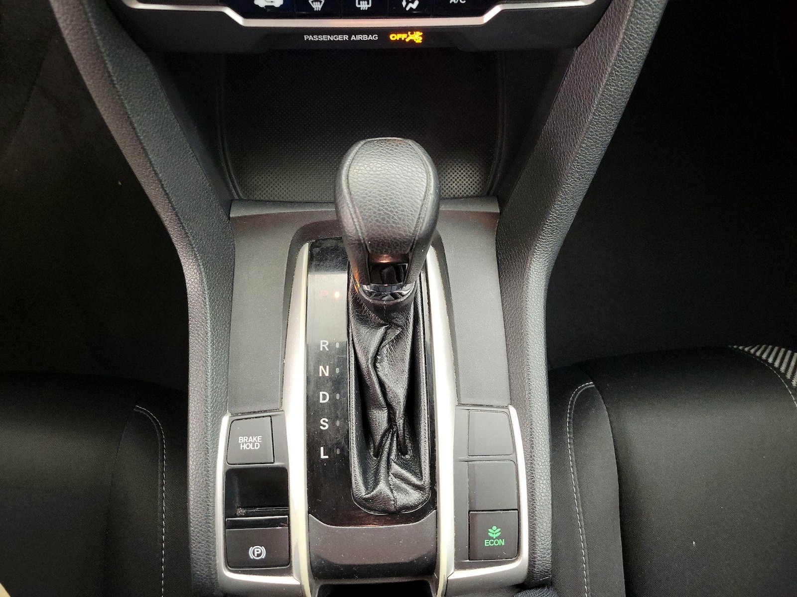 2017 Honda Civic LX - Photo 18