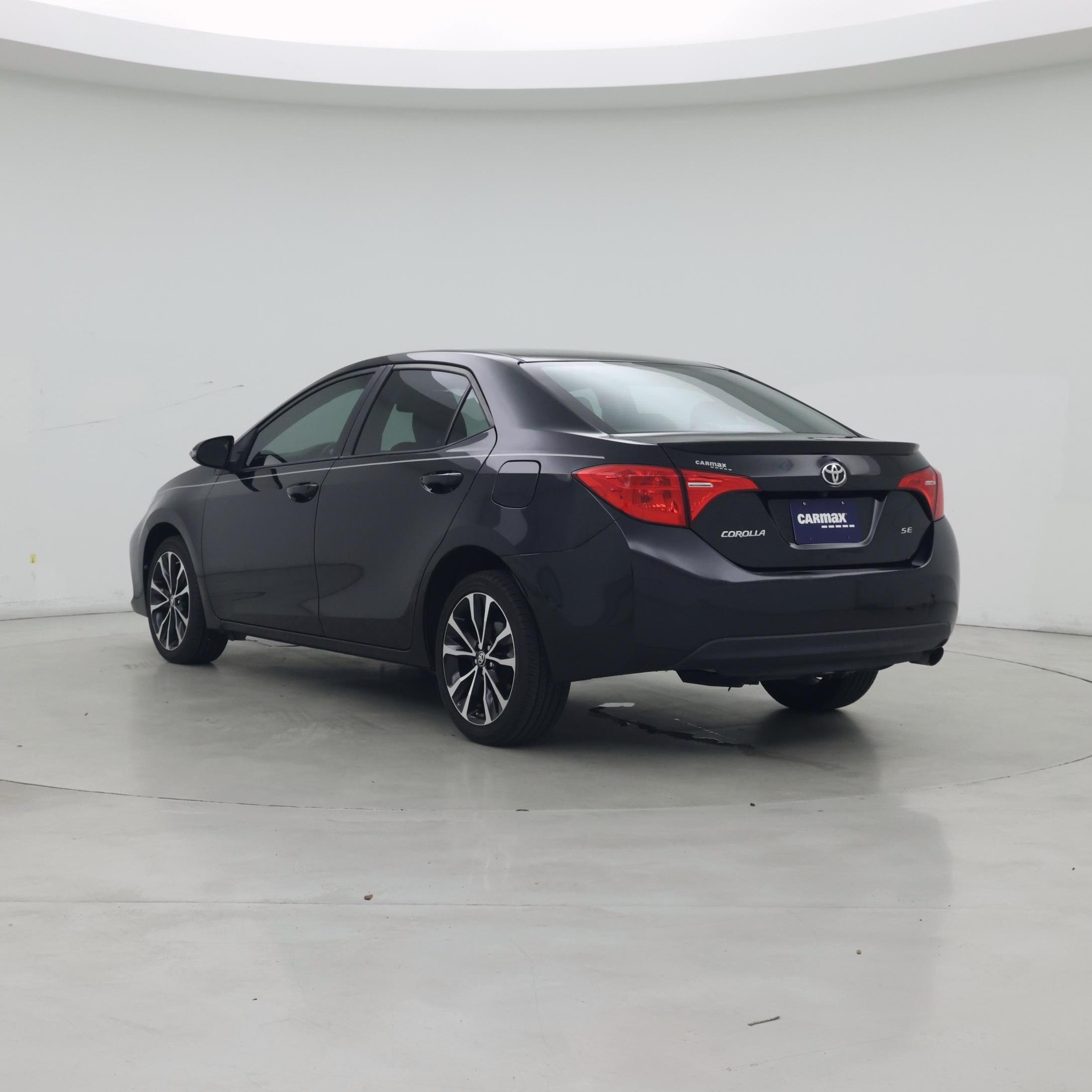 Thumbnail: 2017 Toyota Corolla - 2