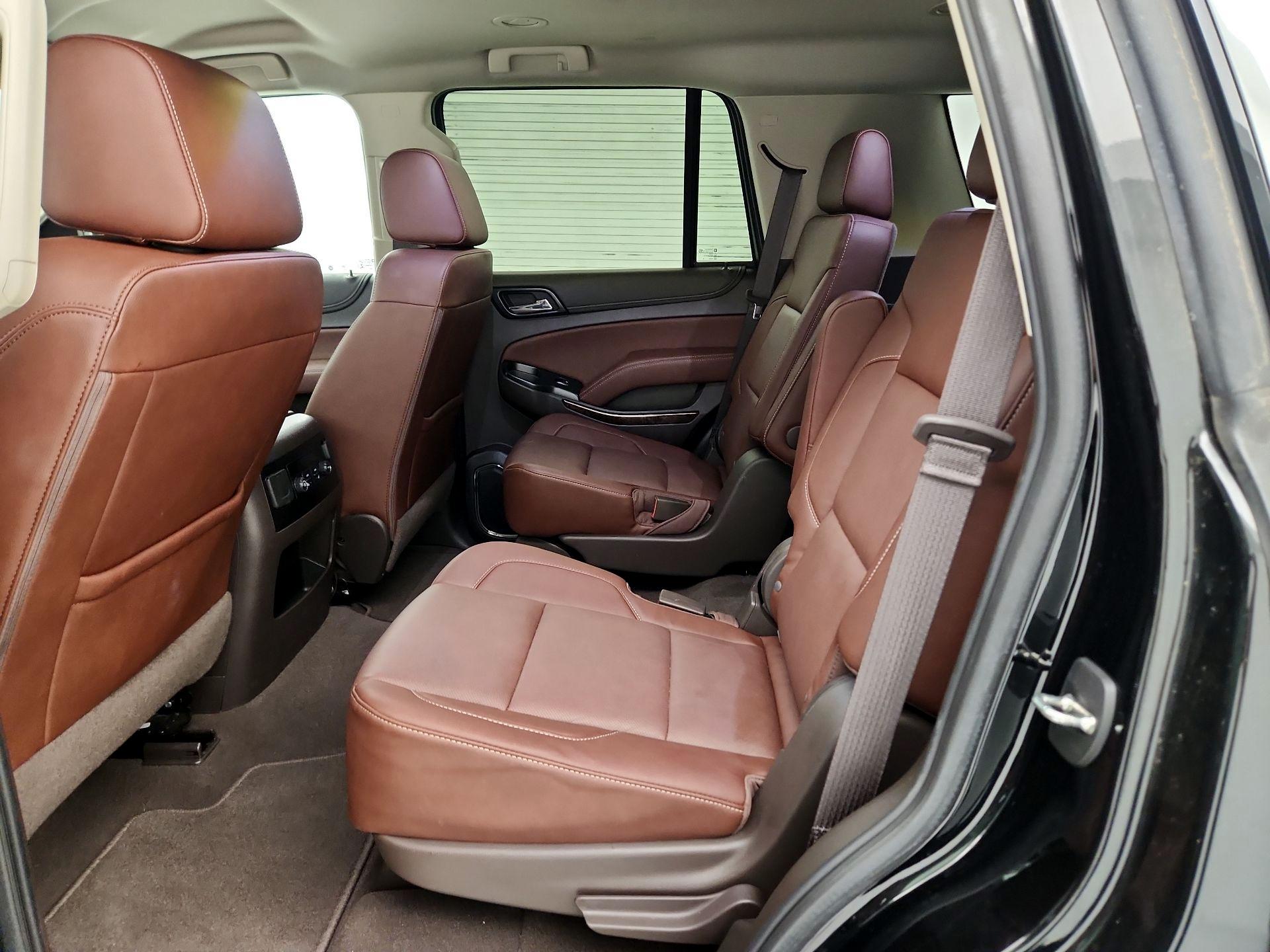 Thumbnail: 2020 Chevrolet Tahoe - 20