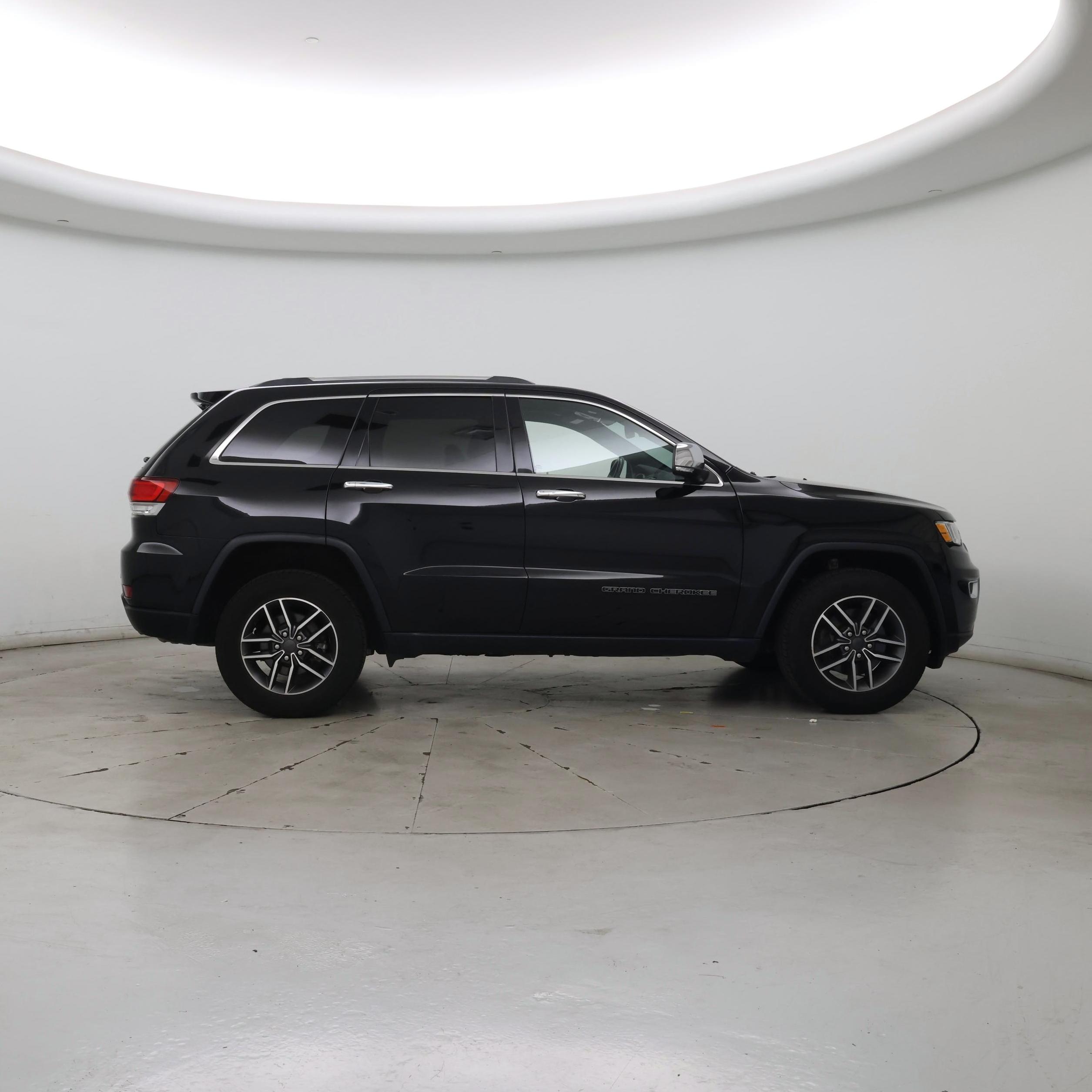 Thumbnail: 2021 Jeep Grand Cherokee - 7
