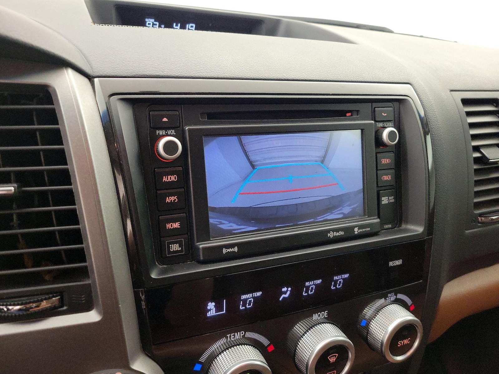 2016 Toyota Sequoia Platinum - Photo 16