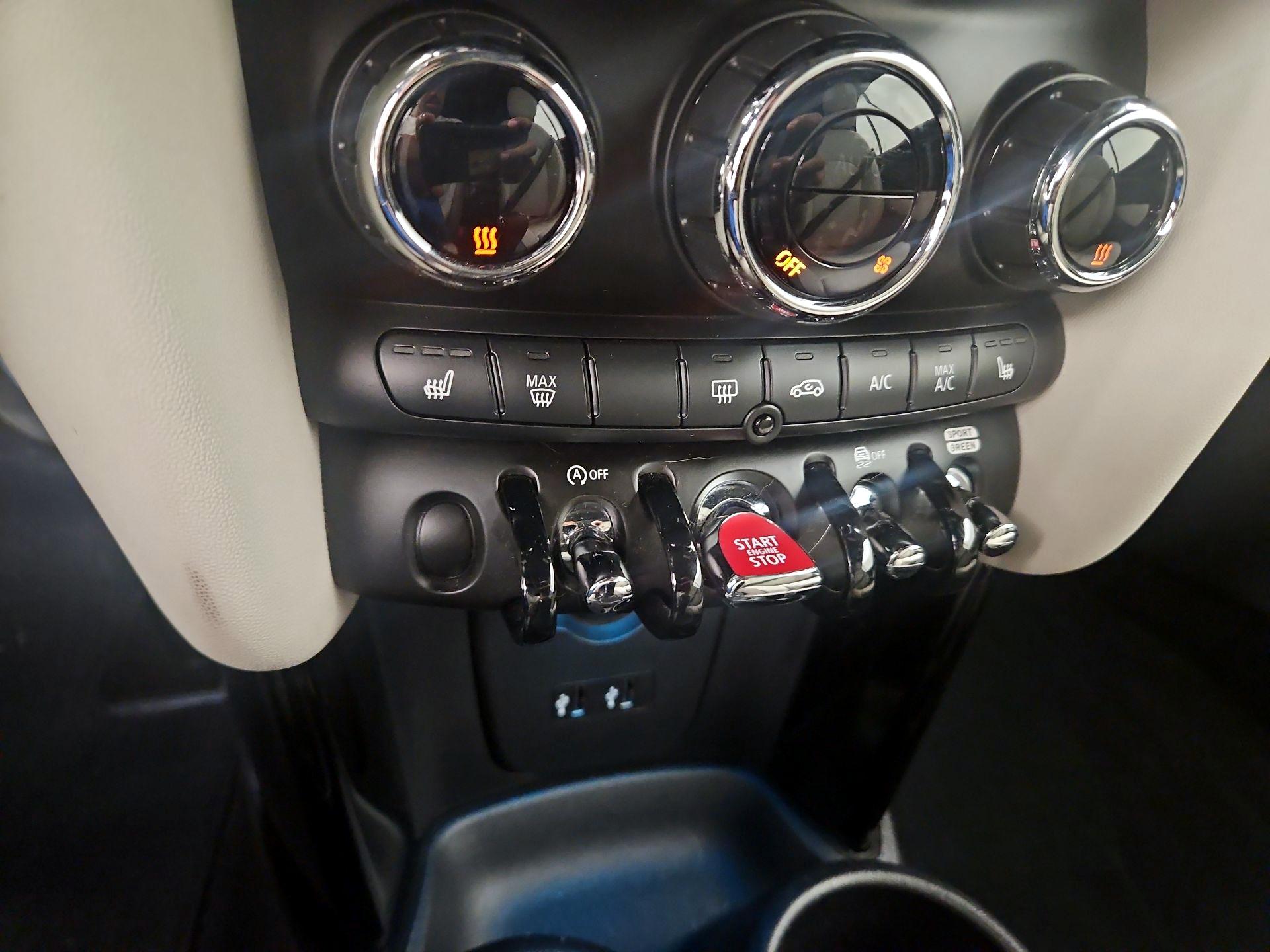 Thumbnail: 2020 MINI Cooper - 16