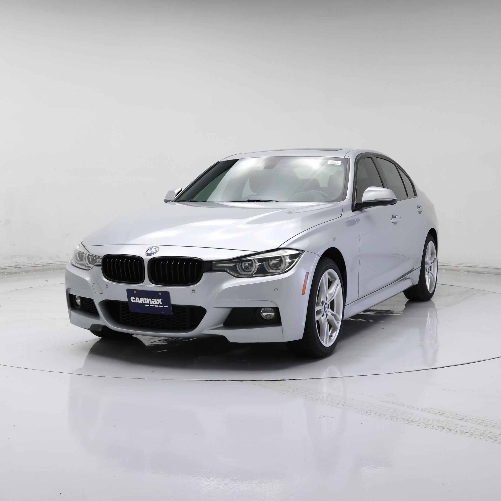 Thumbnail: 2018 BMW 3 Series - 4